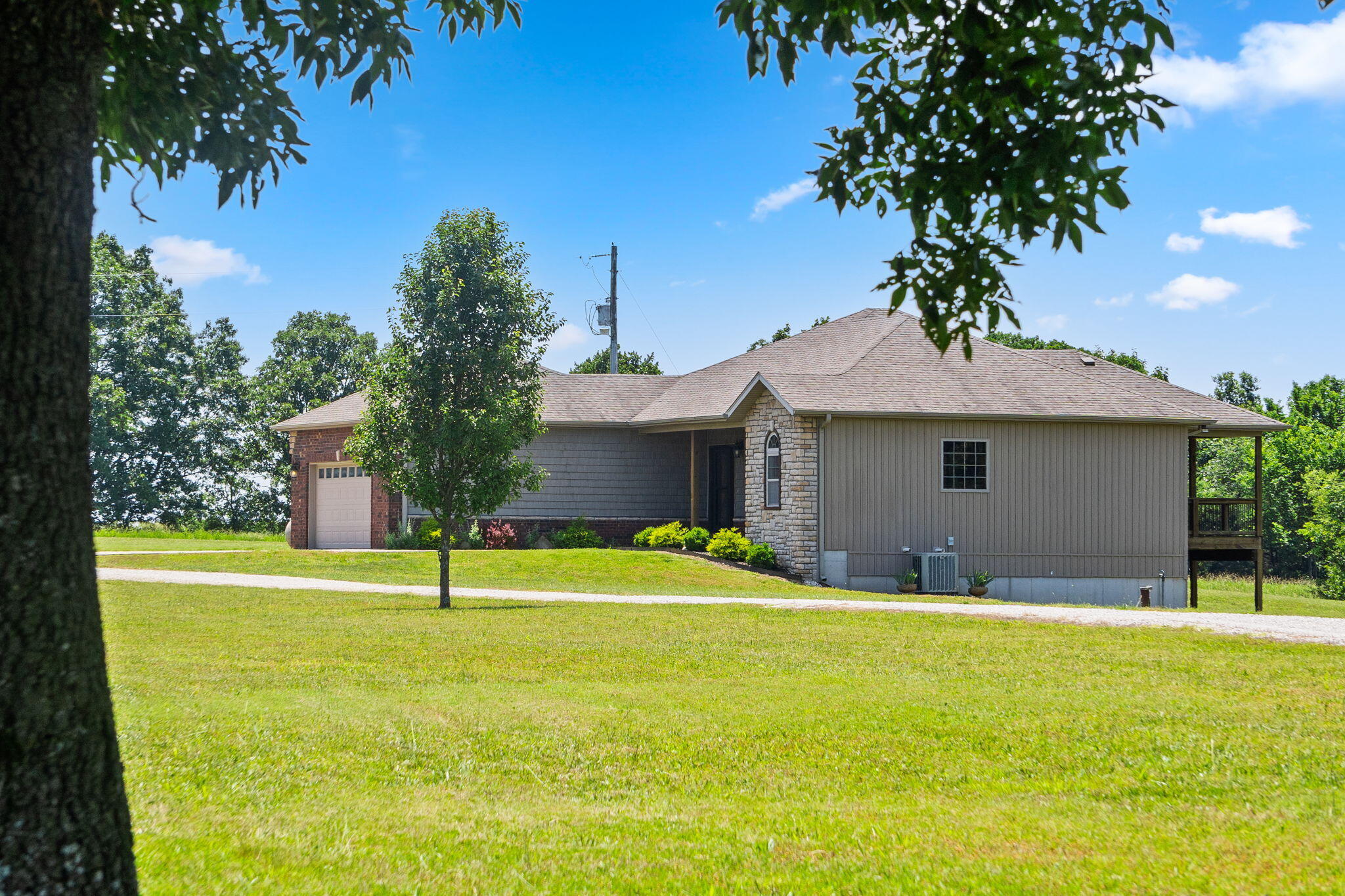 Photo 9 - Residential for sale – 20  Hardin Hills Drive  Galena, MO