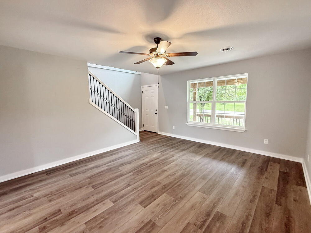 Photo 6 - Residential for sale – 1807 S Elm Street  El Dorado Springs, MO