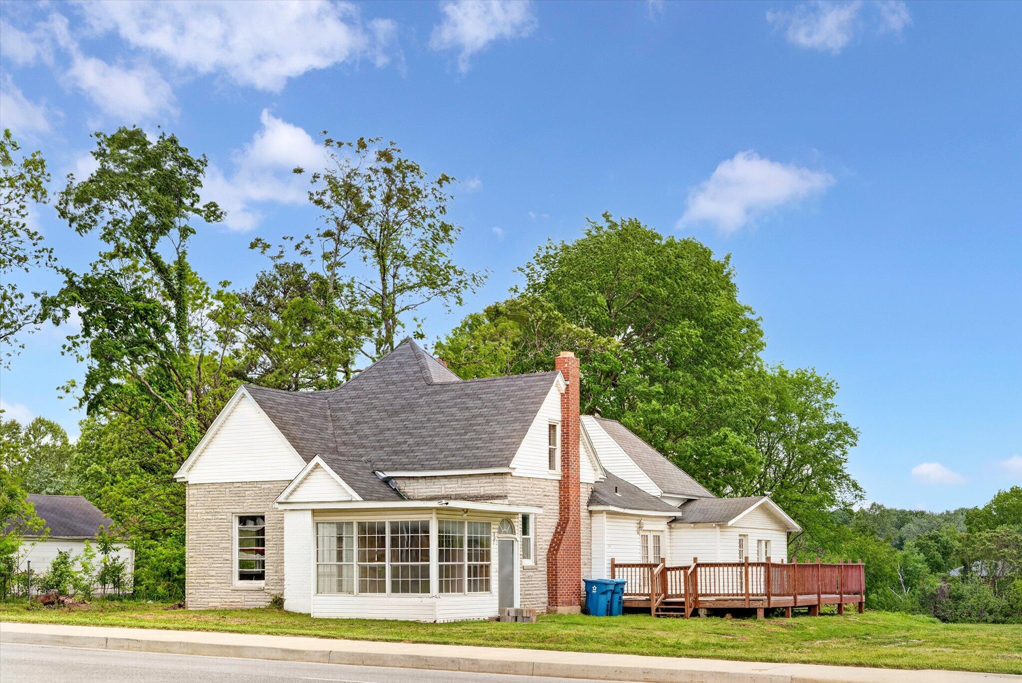 Photo 3 - Commercial Sale for sale – 607 E Mount Vernon Street  Nixa, MO