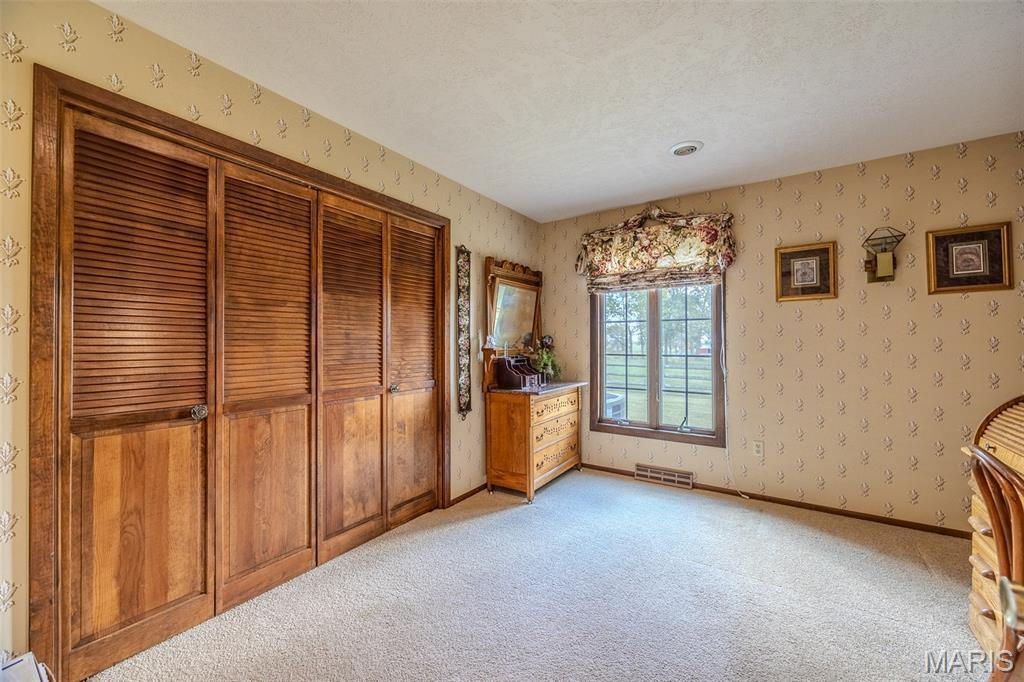 Photo 44 - Residential for sale – 21355  Ember Road  Lebanon, MO