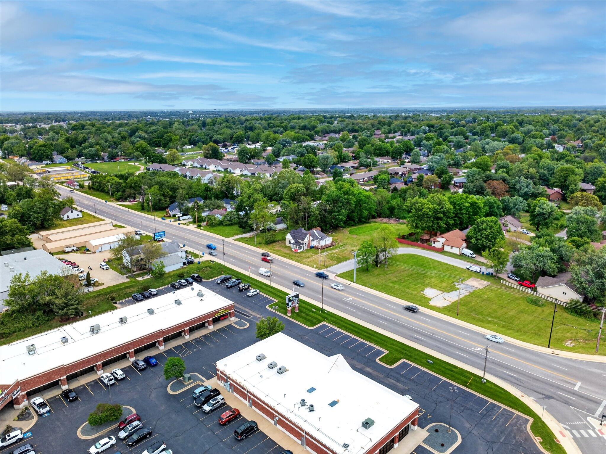 Photo 10 - Commercial Sale for sale – 607 E Mount Vernon Street  Nixa, MO