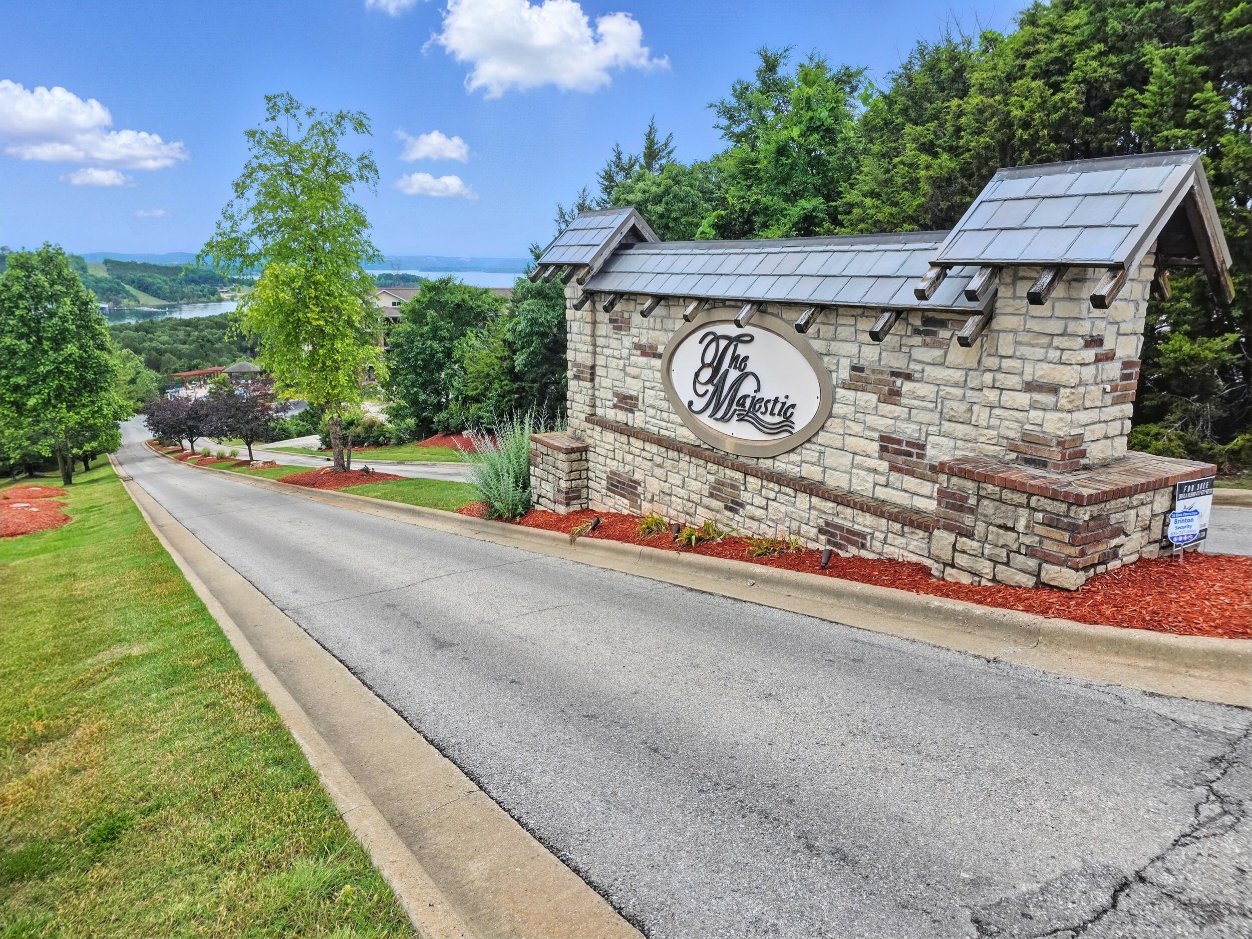 Photo 40 - Residential for sale – 200  Majestic Drive   Branson, MO