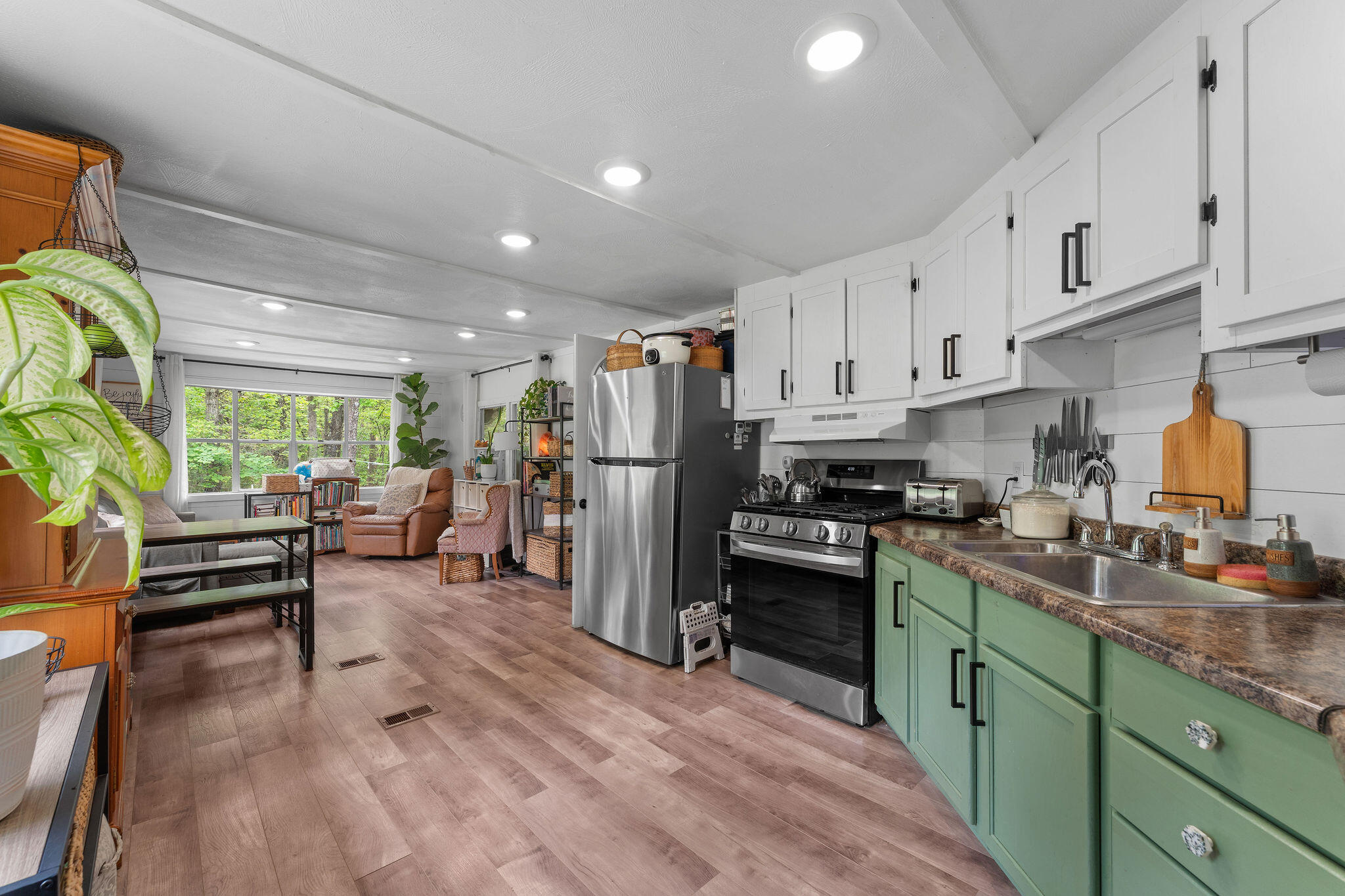 Photo 5 - Residential for sale – 25142  Us Hwy 160   Kissee Mills, MO