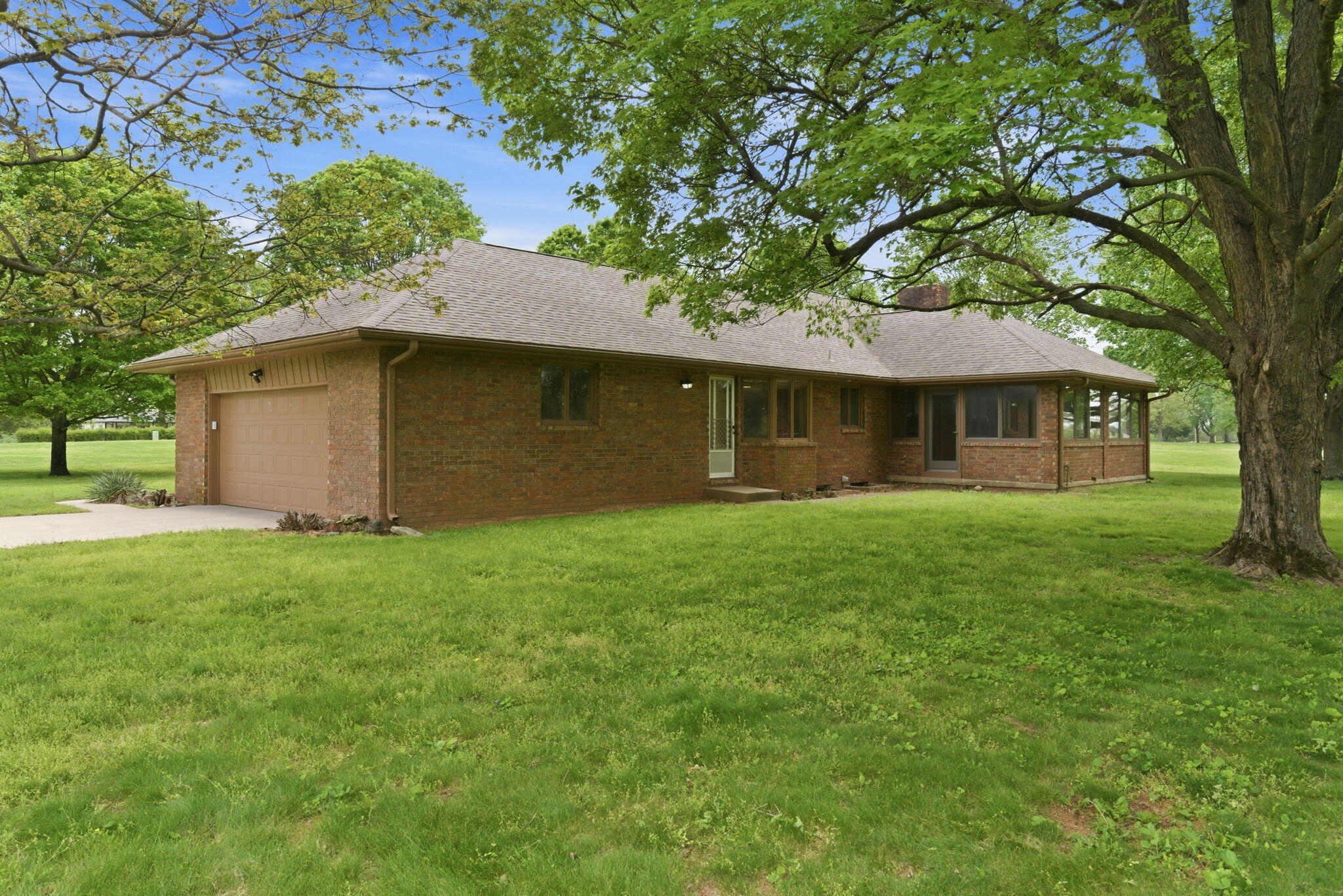 Photo 63 - Residential for sale – 431 N Farm Road 205   Springfield, MO
