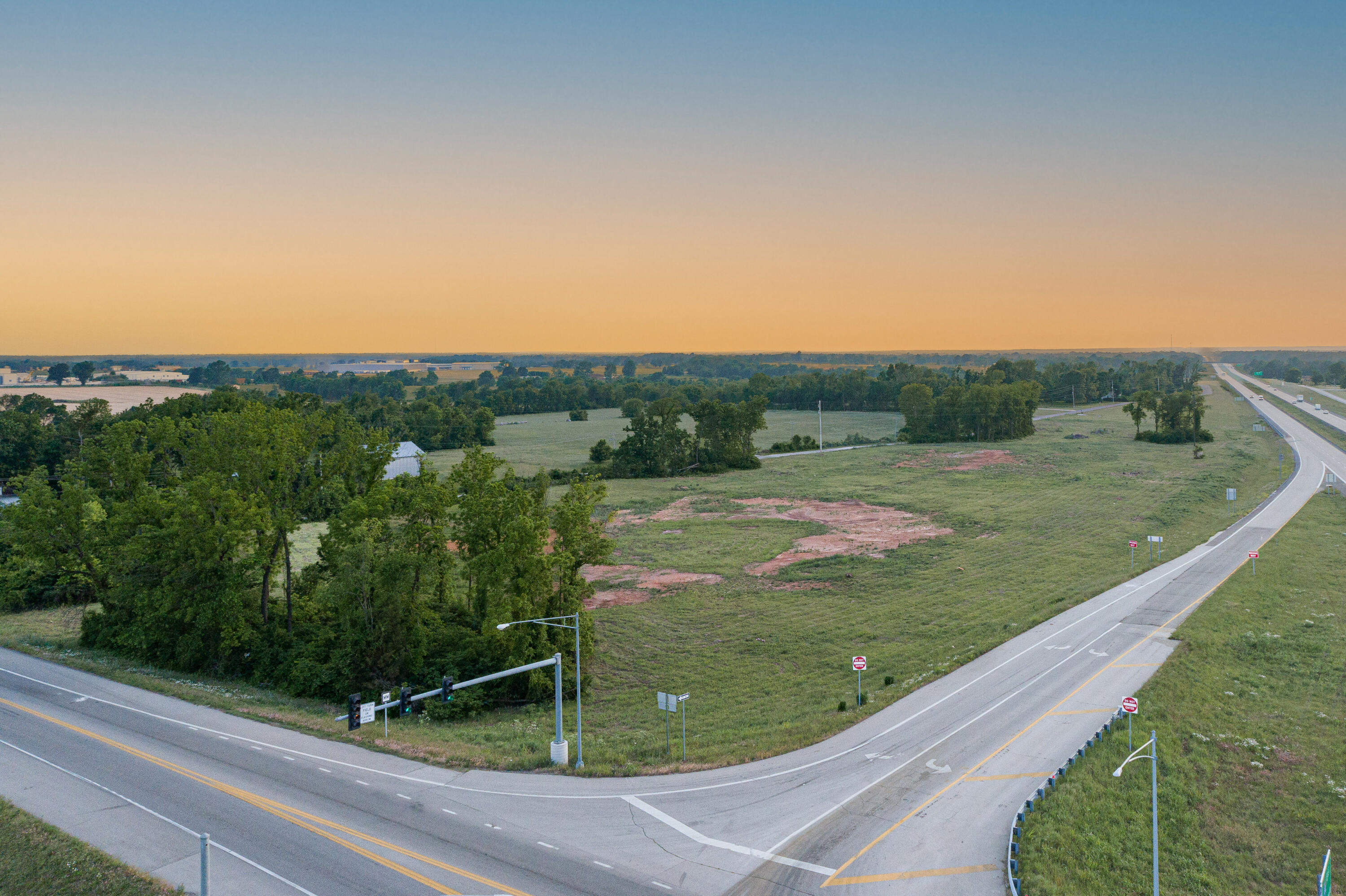 Photo 5 - Land for sale – 6700 W Farm Road 140   Springfield, MO
