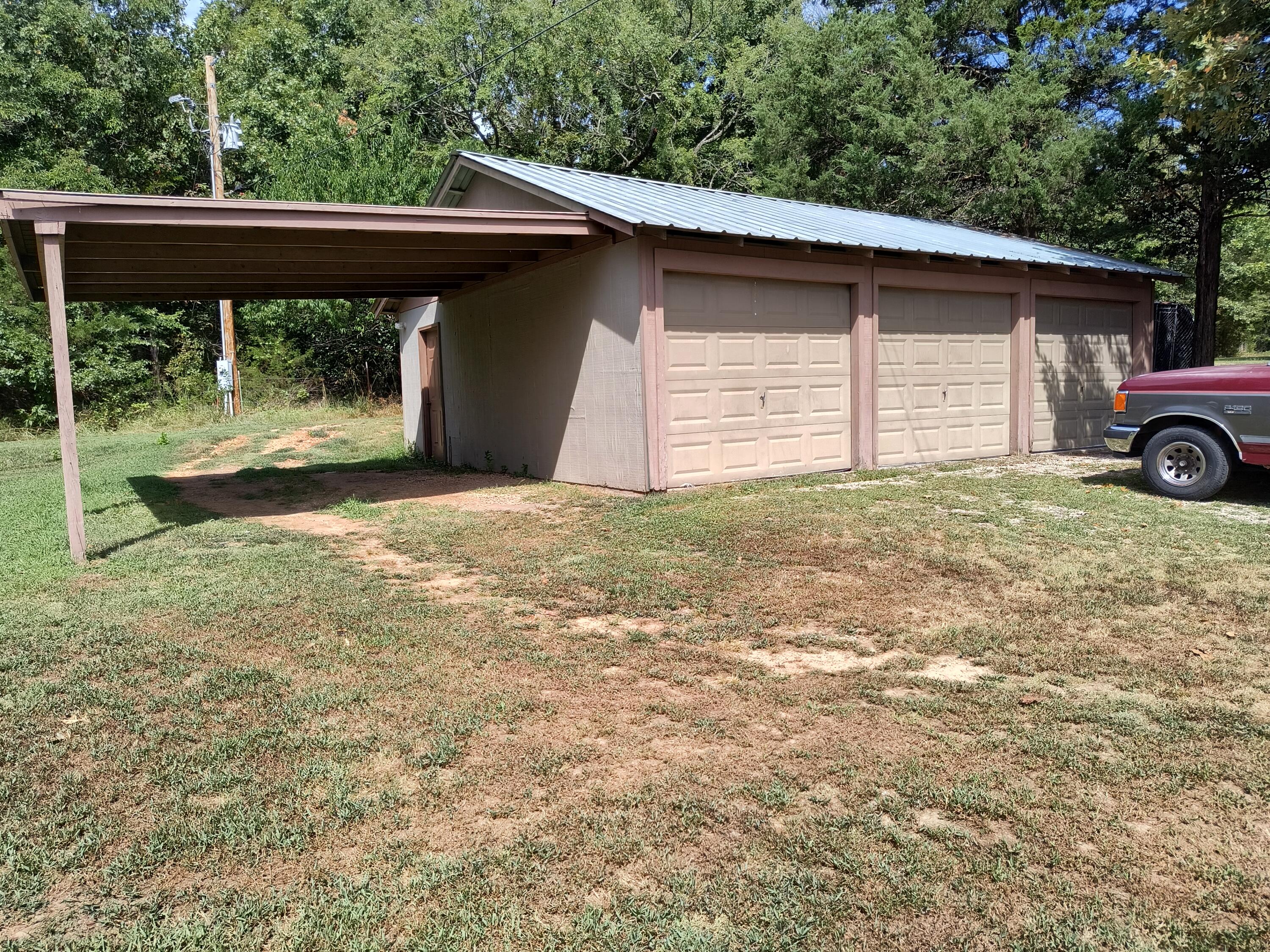 Photo 35 - Residential for sale – 2916  County Road 662   Theodosia, MO