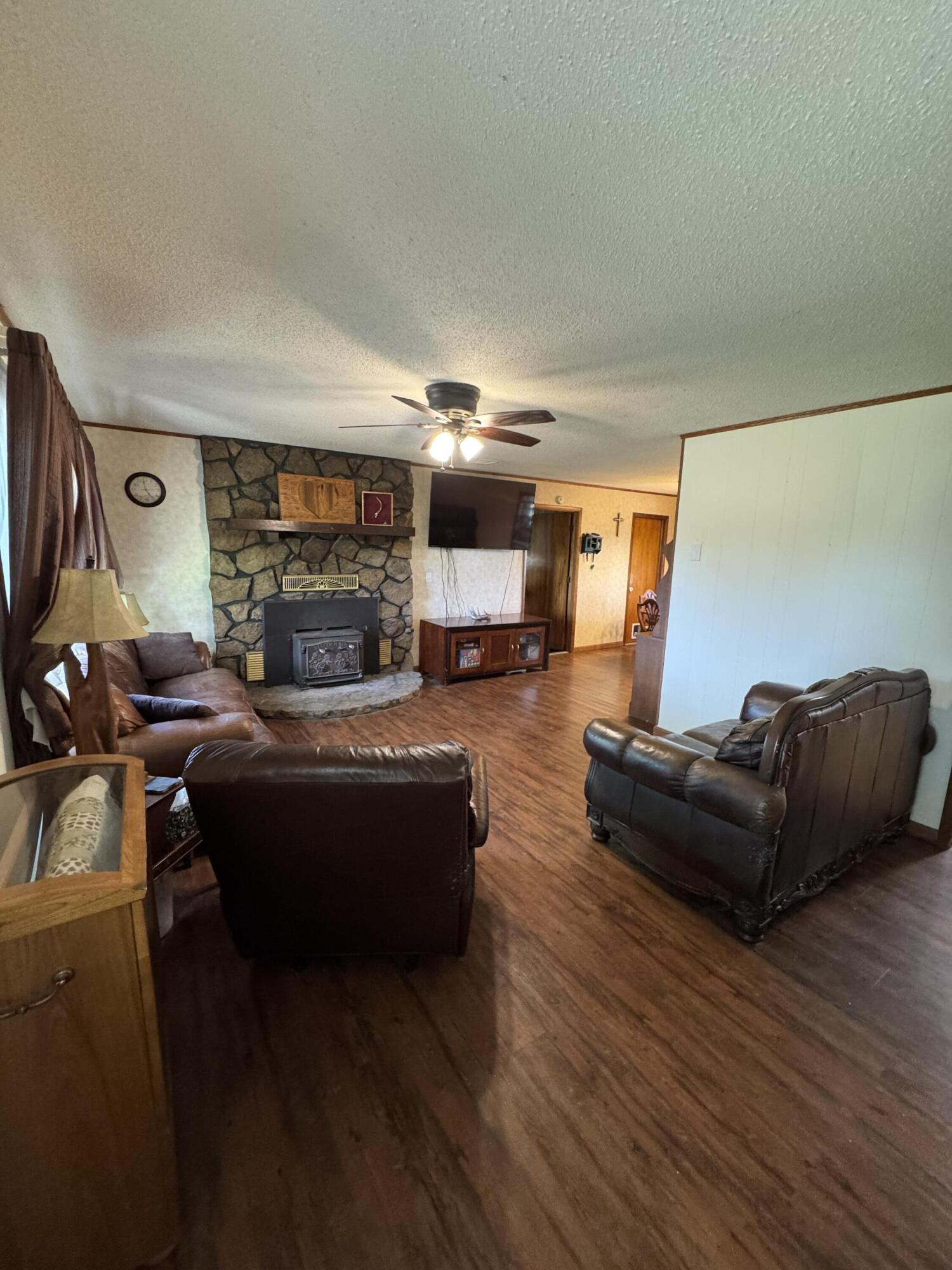 Photo 5 - Residential for sale – 5008  County Road 1540   West Plains, MO