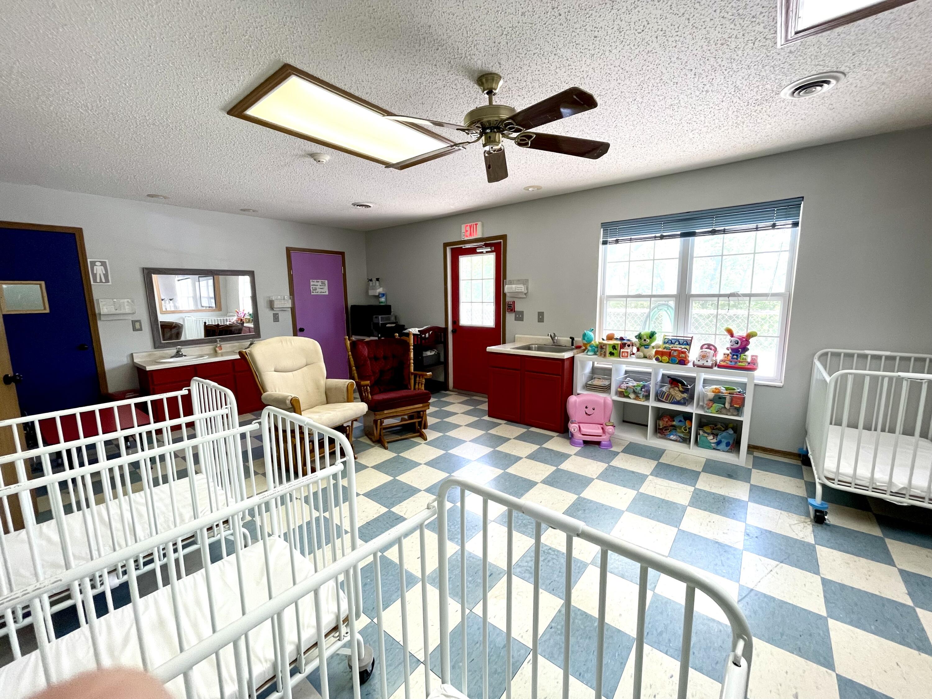 Photo 21 - Commercial Sale for sale – 707 S Hemphill Street  Crane, MO