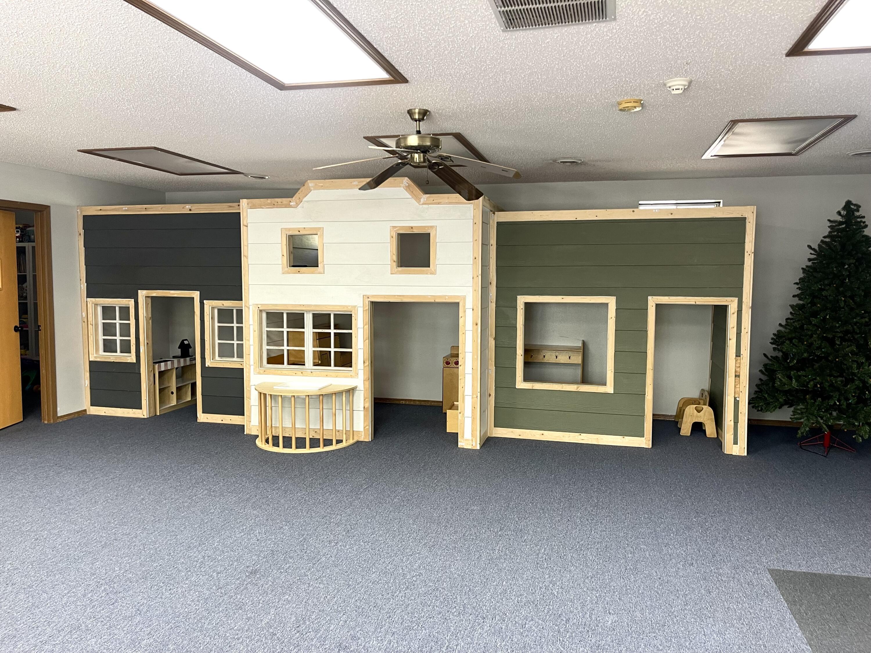 Photo 11 - Commercial Sale for sale – 707 S Hemphill Street  Crane, MO