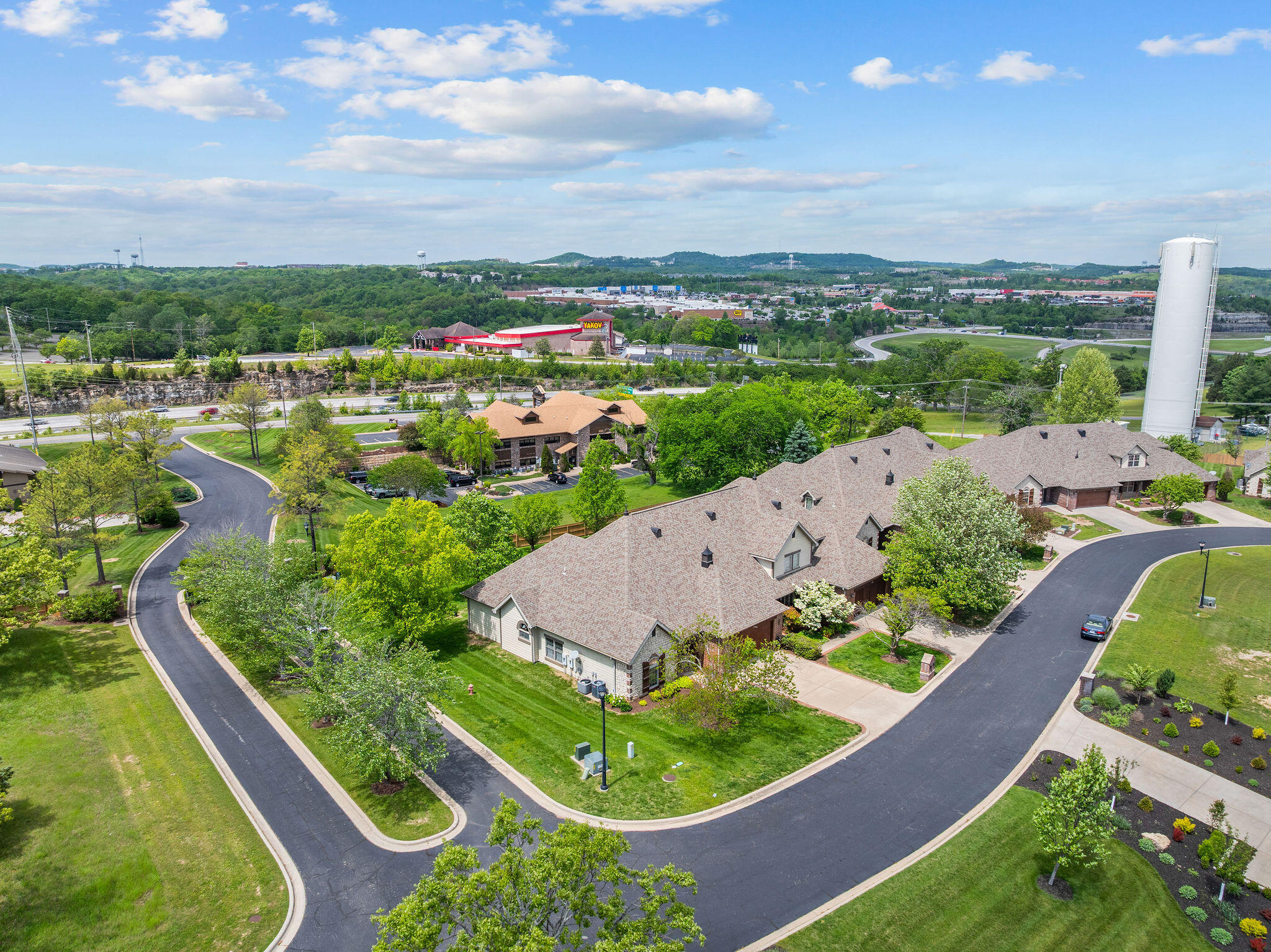 Photo 37 - Residential for sale – 121  Grand Summit Pt   Branson, MO