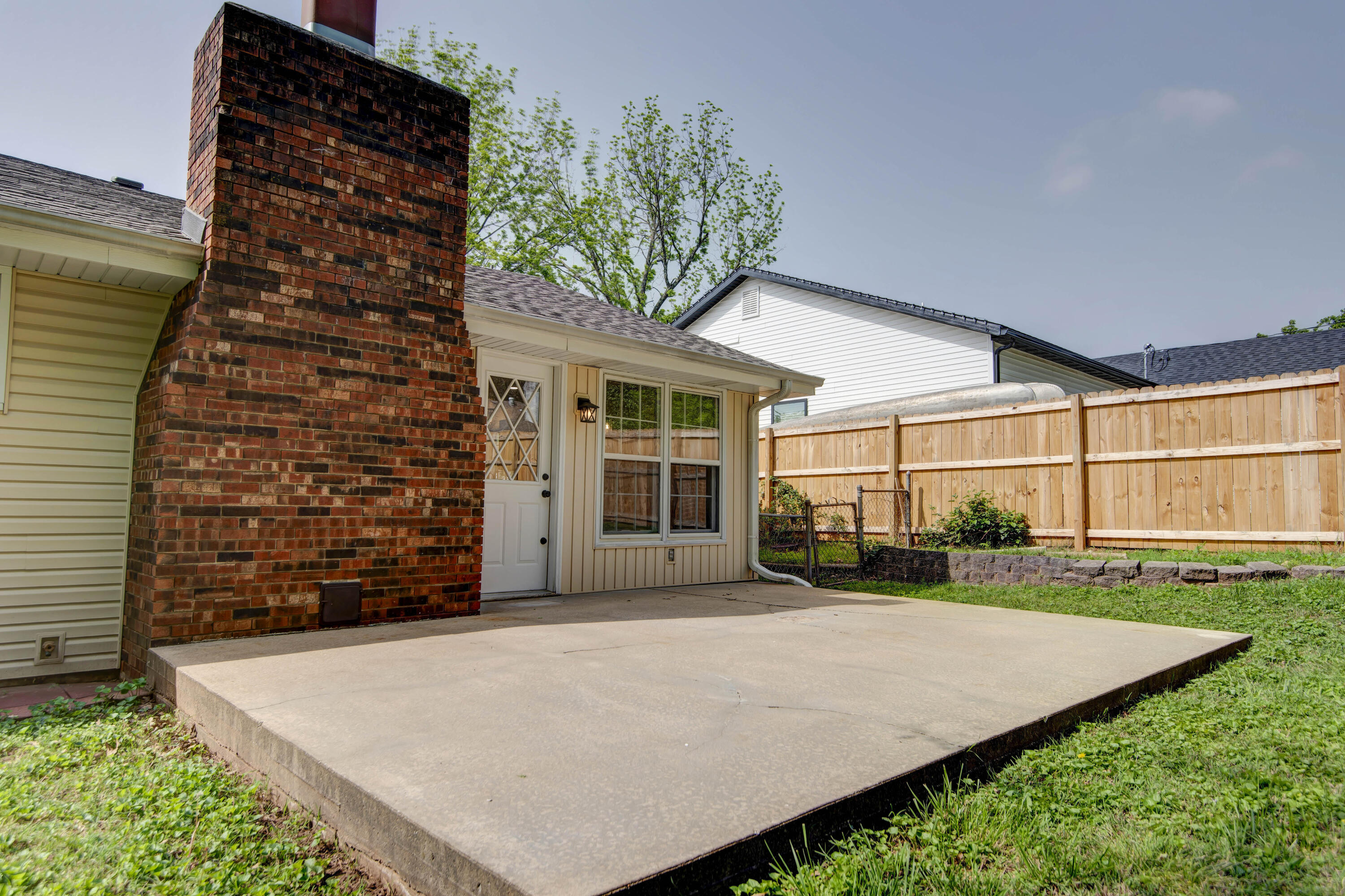Photo 26 - Residential for sale – 941 W Glenwood Street  Springfield, MO
