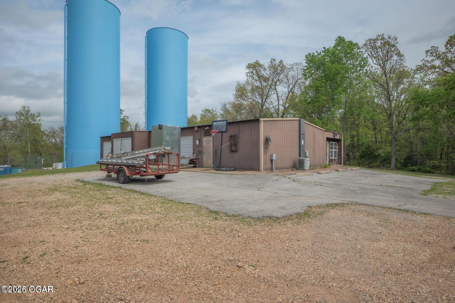 Commercial Sale for sale – 341  Grizzly Lane  Pineville, MO