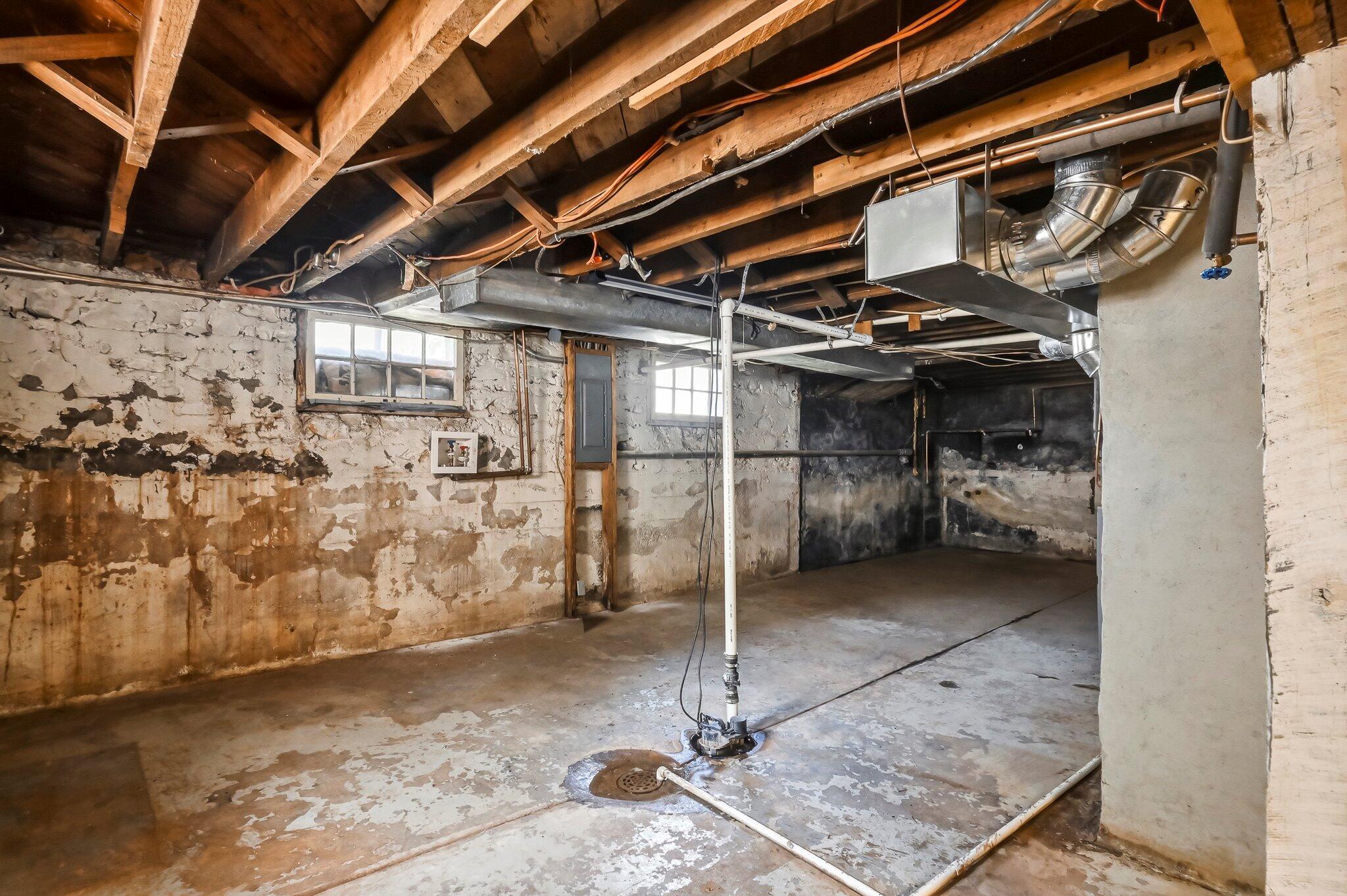 Photo 22 - Commercial Sale for sale – 1646 E St Louis Street  Springfield, MO