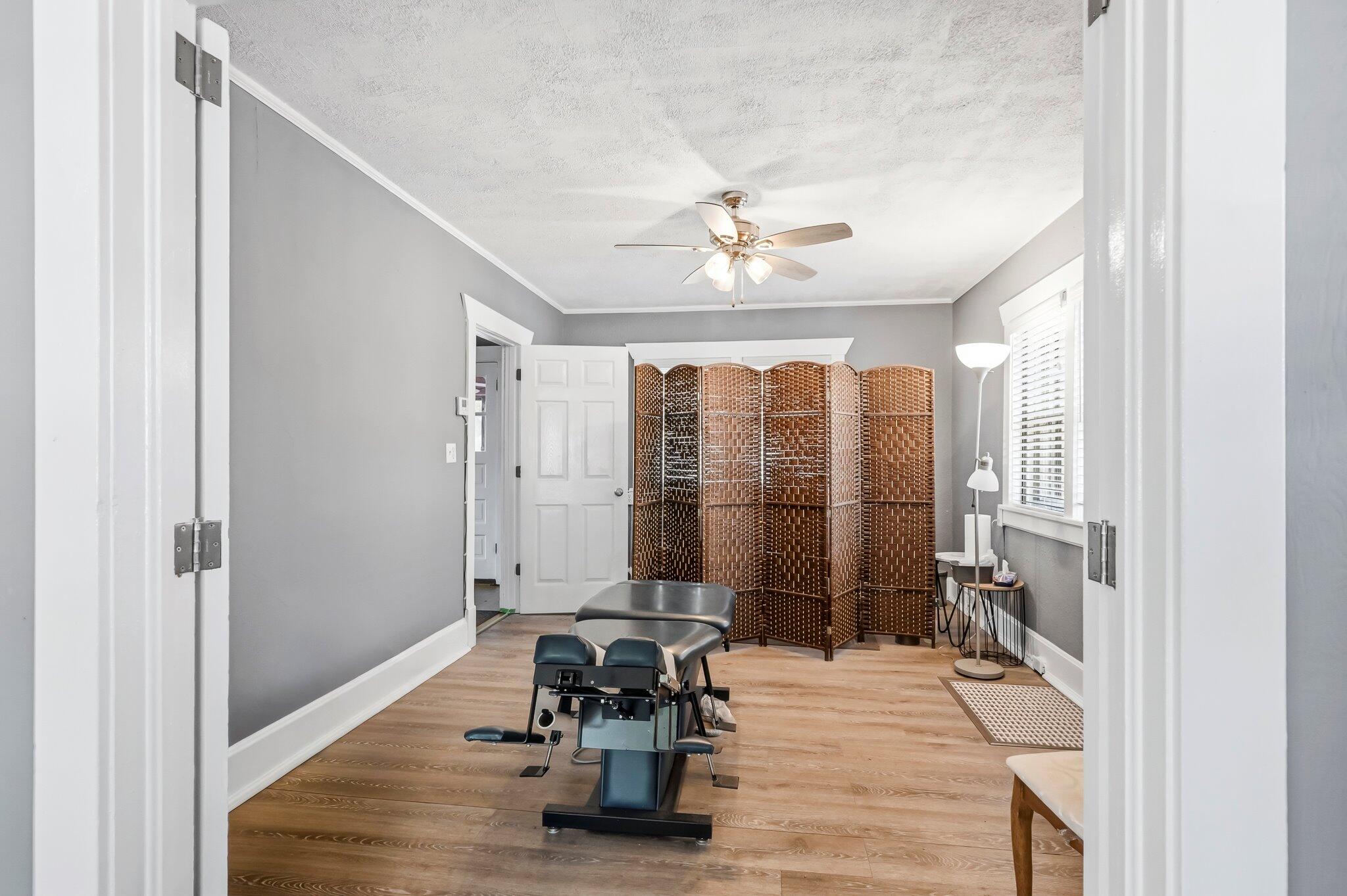 Photo 11 - Commercial Sale for sale – 1646 E St Louis Street  Springfield, MO