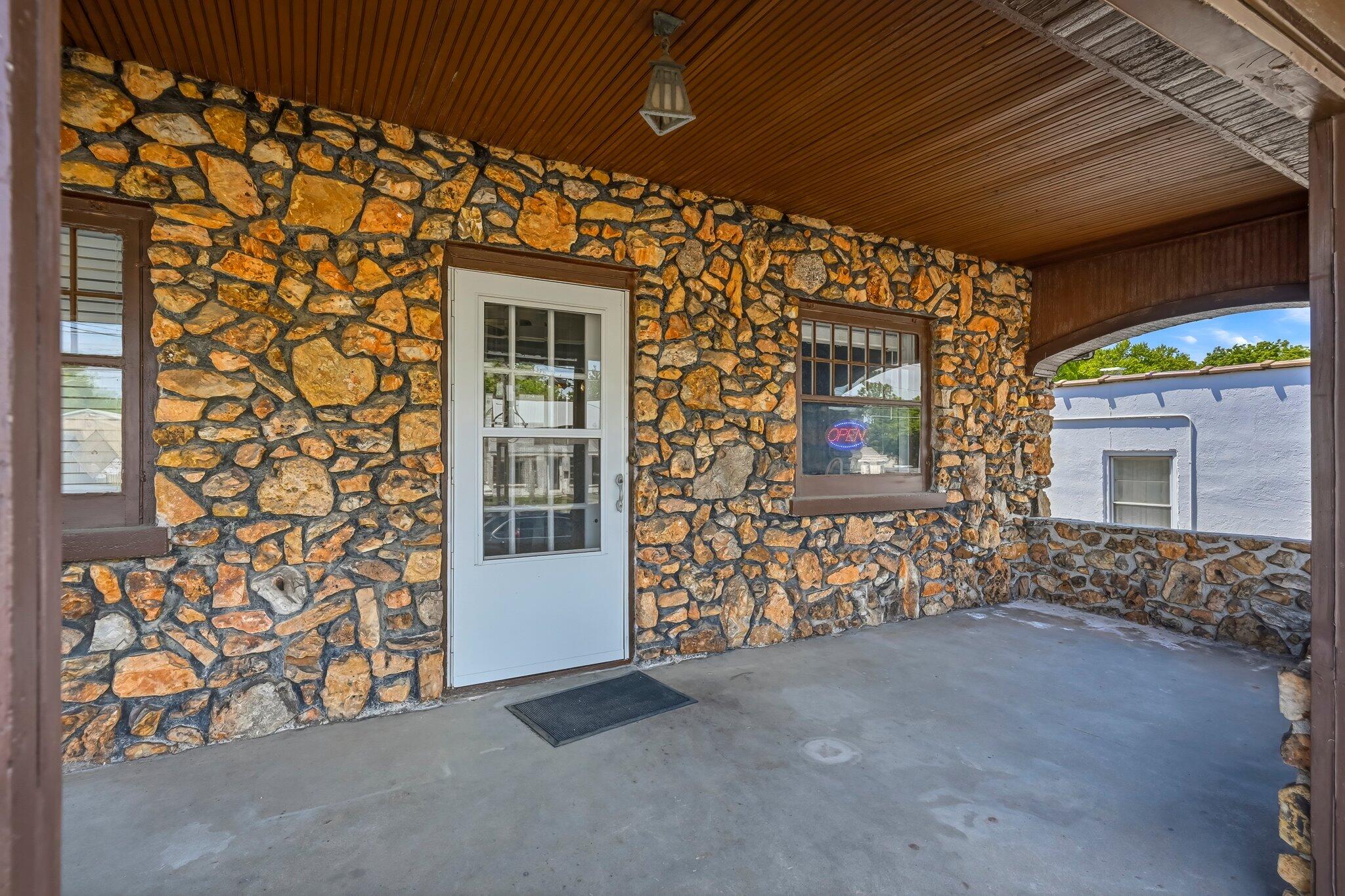 Photo 23 - Commercial Sale for sale – 1646 E St Louis Street  Springfield, MO