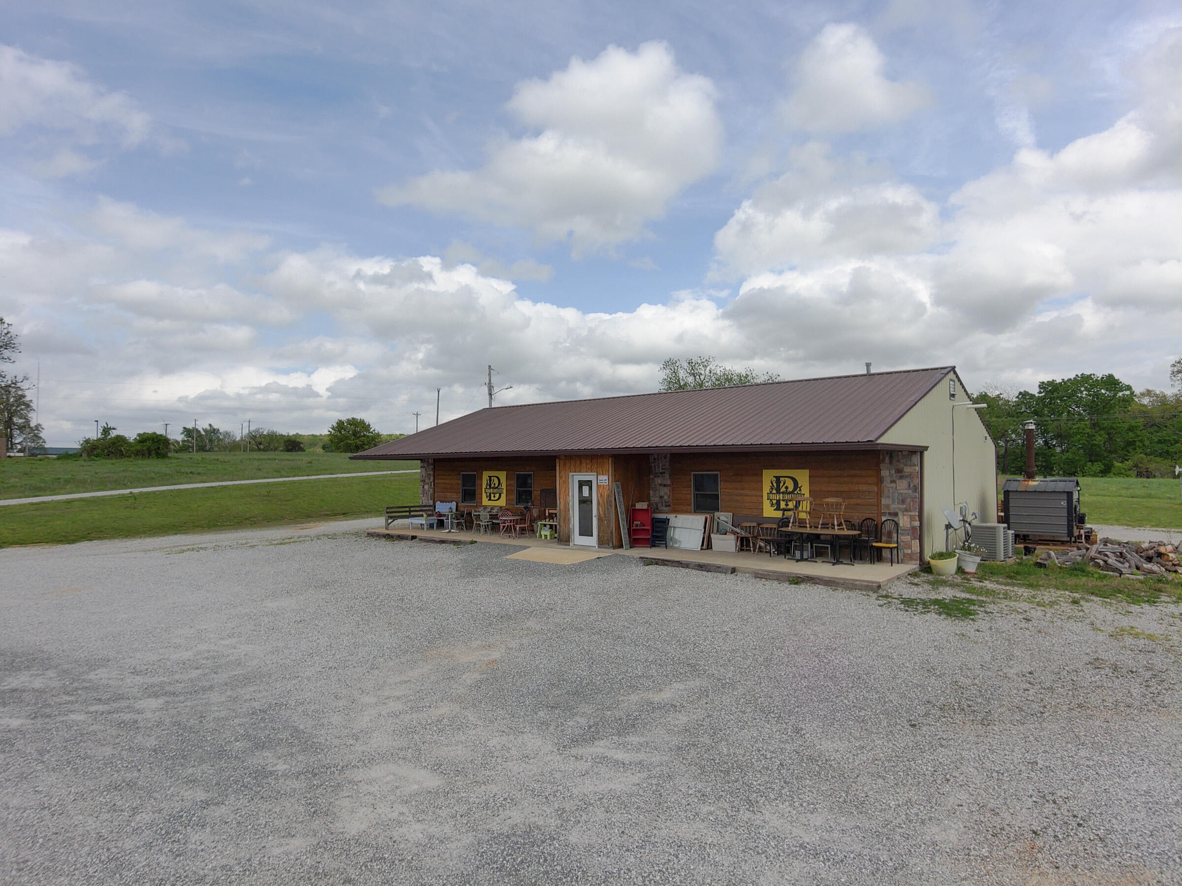 Photo 9 - Commercial Sale for sale – 6826  U.S. 63   Houston, MO