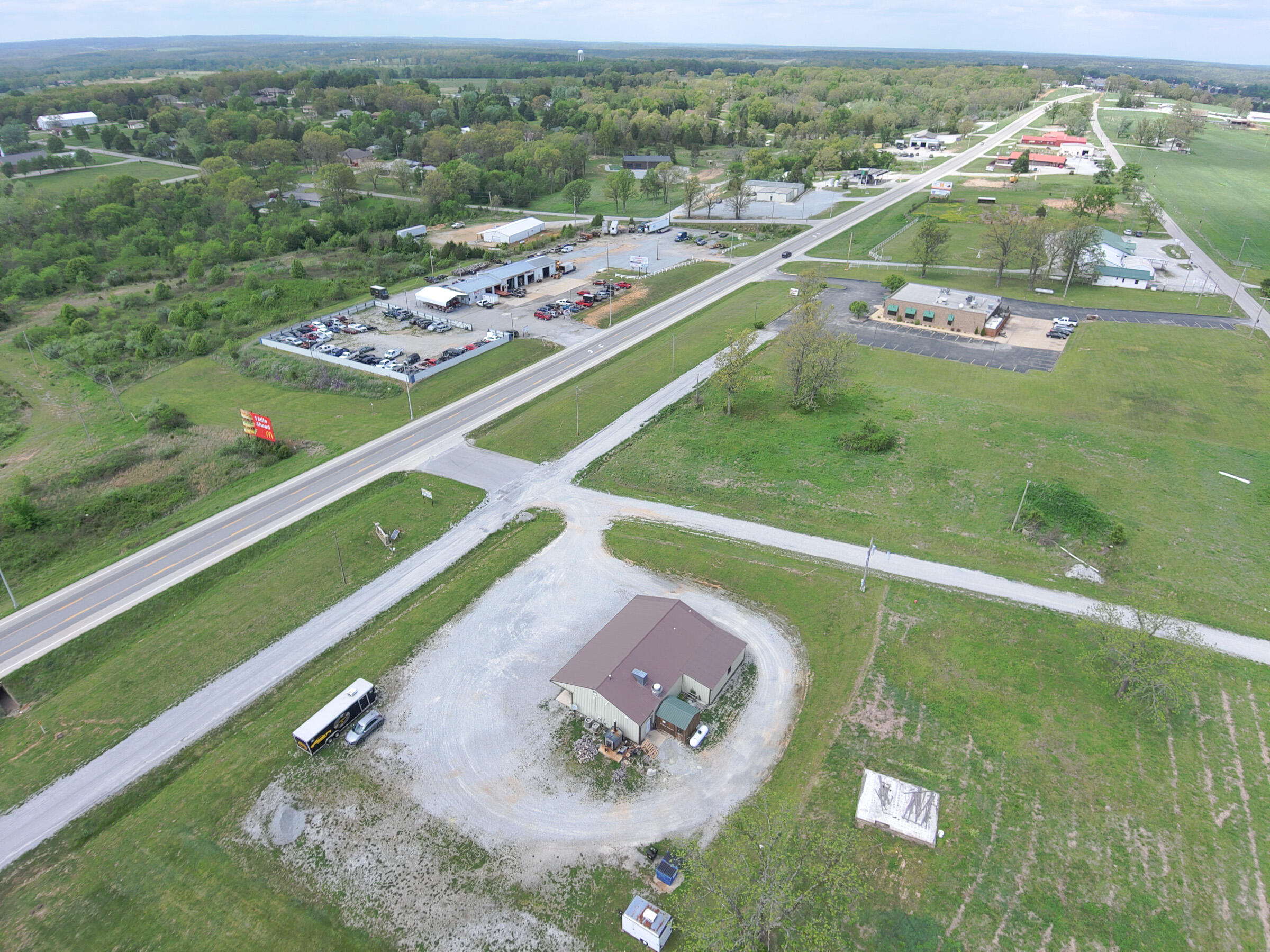 Photo 4 - Commercial Sale for sale – 6826  U.S. 63   Houston, MO