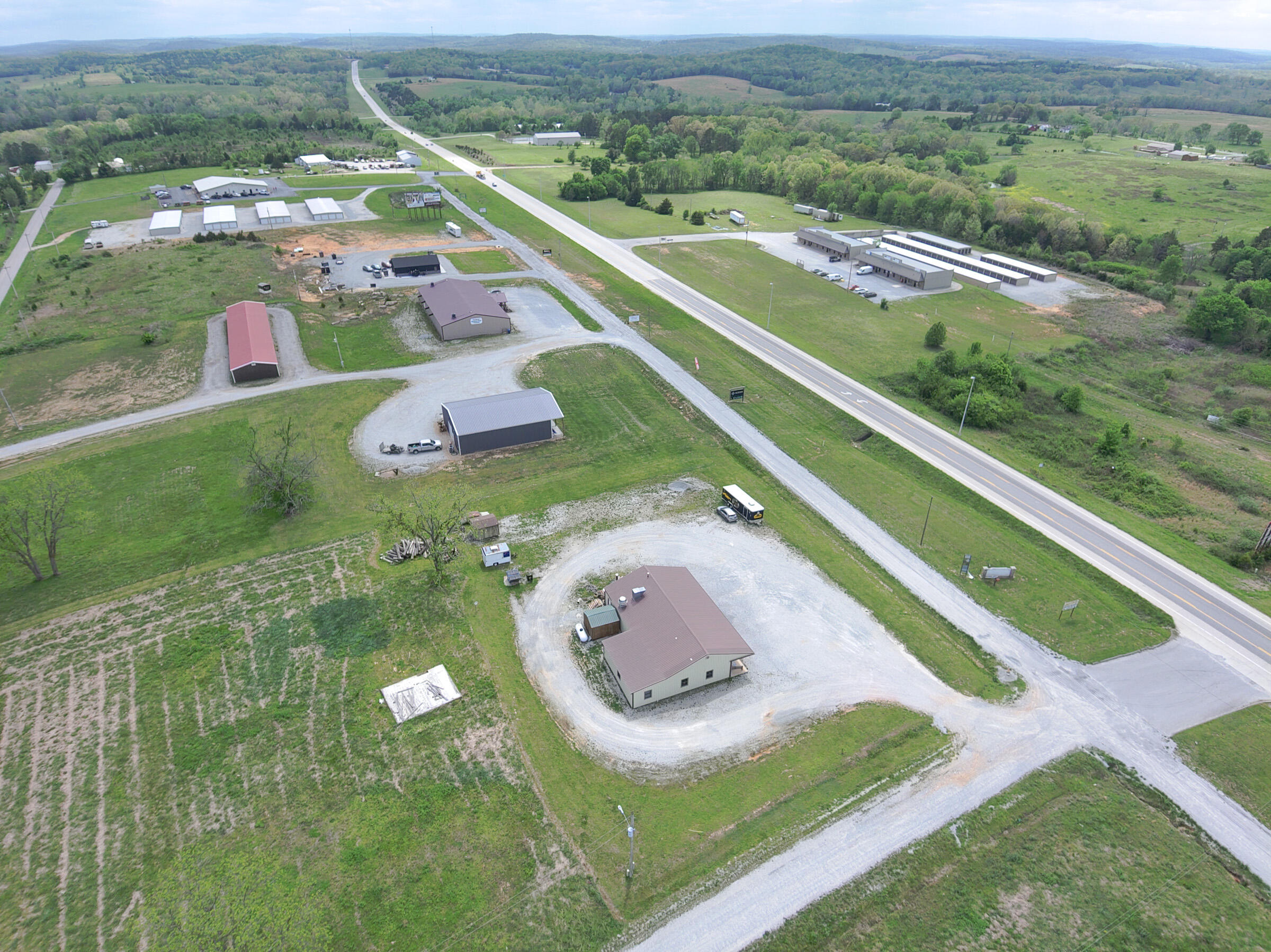 Photo 7 - Commercial Sale for sale – 6826  U.S. 63   Houston, MO
