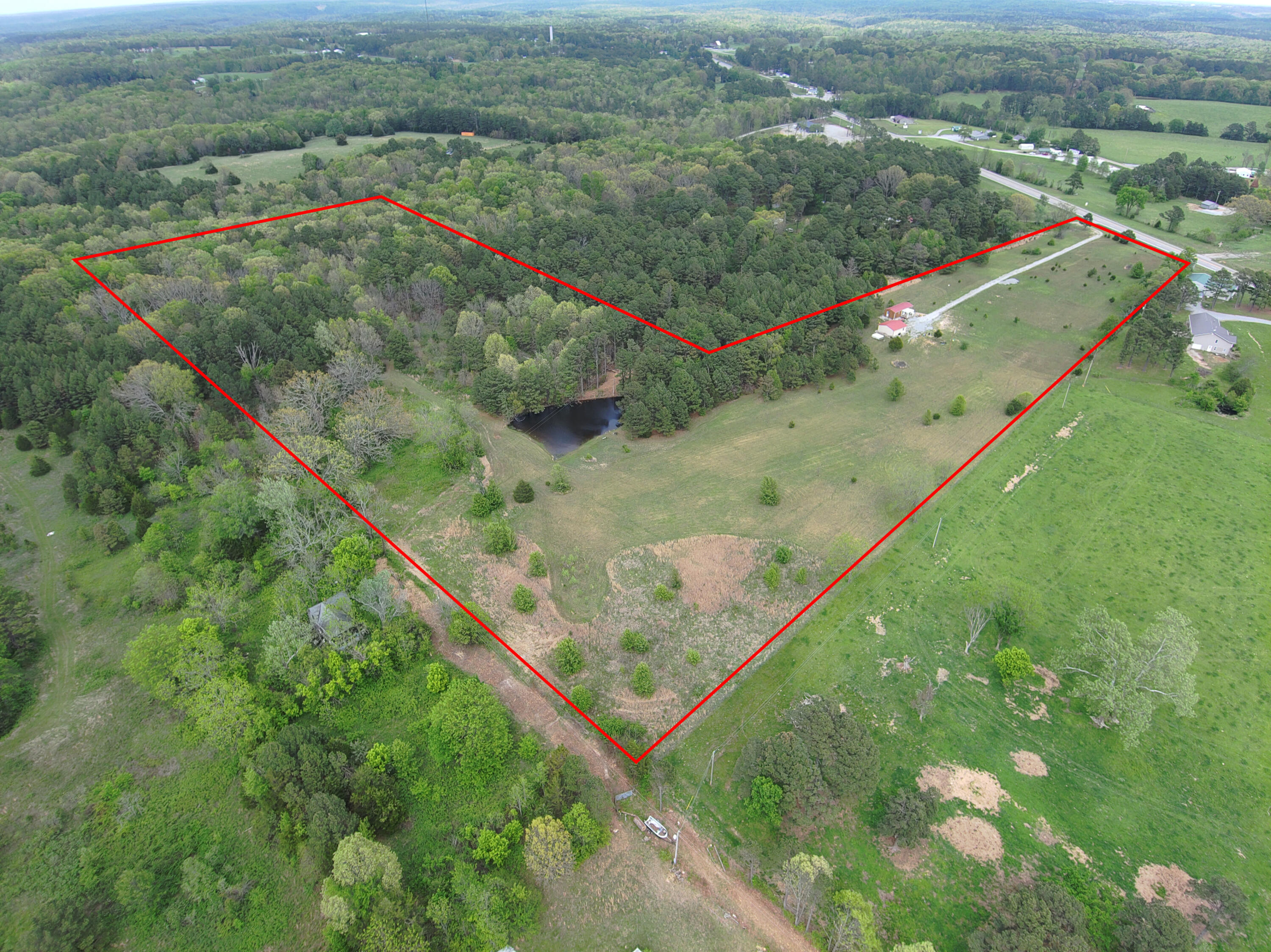 Photo 5 - Residential for sale – 8307  Highway 63   Houston, MO