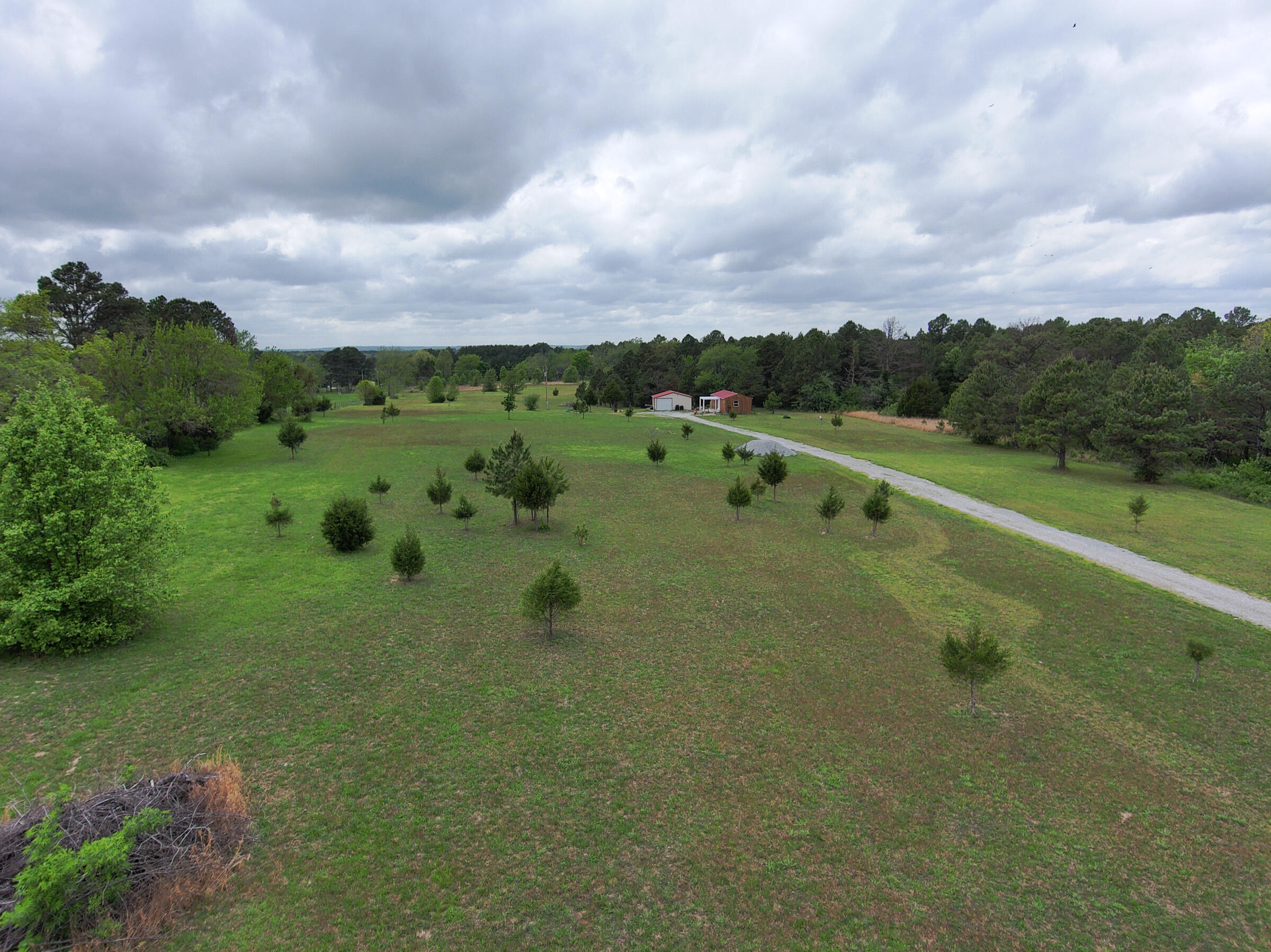 Land for sale – 8307 Highway 63 Houston, MO