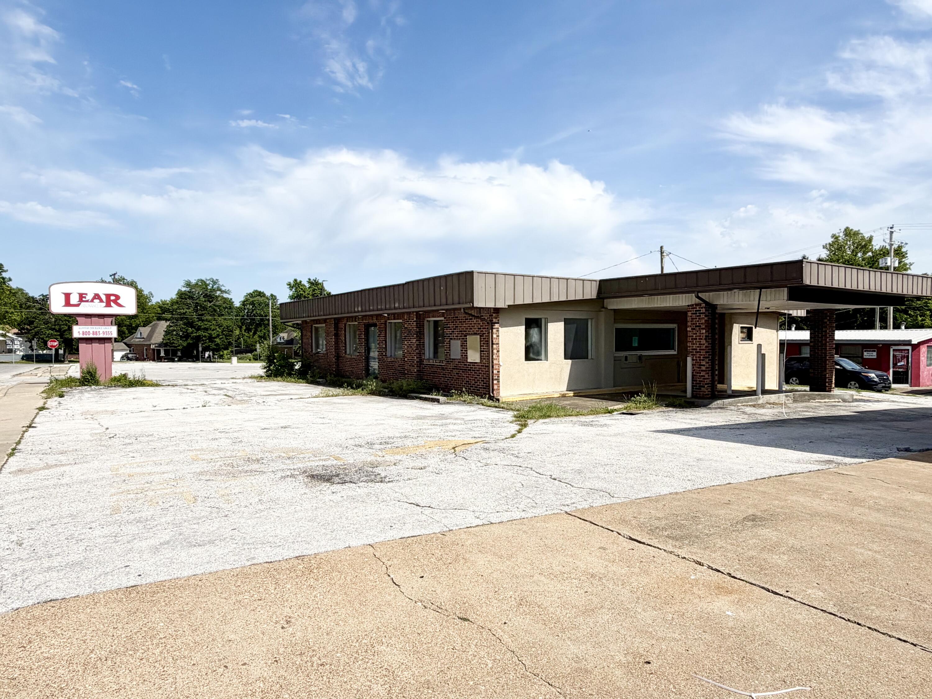 Photo 2 - Commercial Sale for sale – 104 E Tilden Street  Humansville, MO