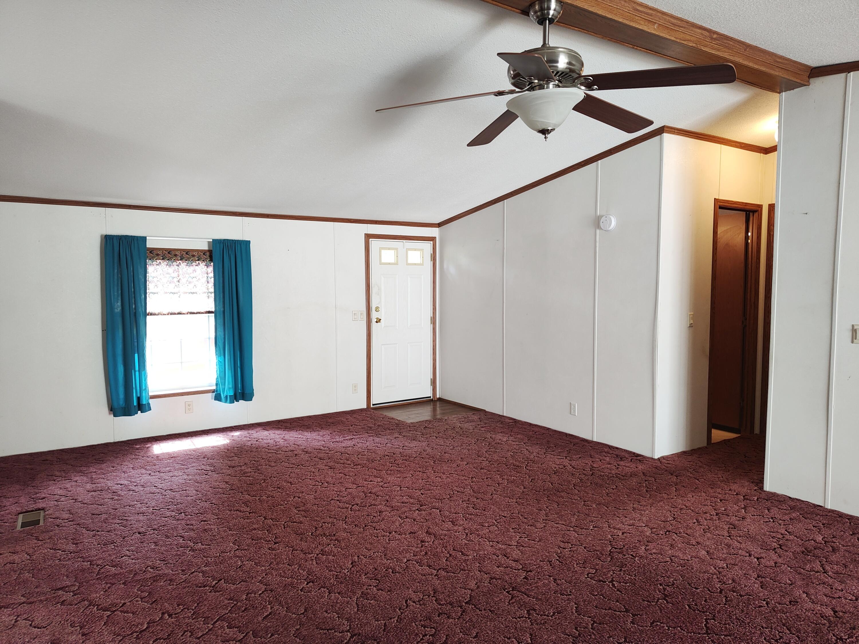 Photo 5 - Residential for sale – 27949  County Road 275   Pittsburg, MO