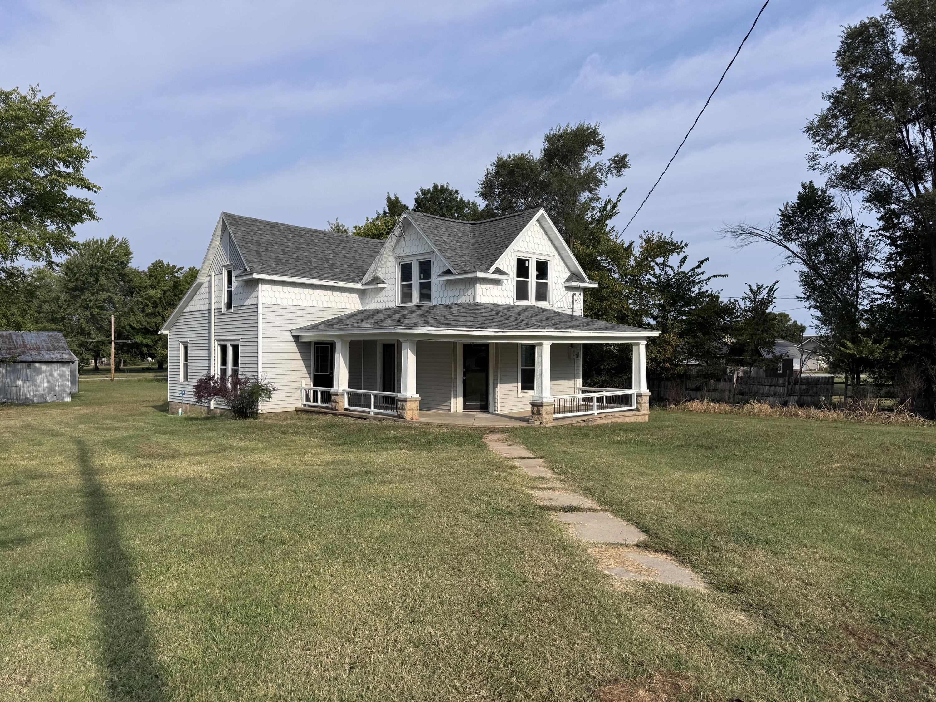 Photo 3 - Residential for sale – 22488  Main Street  Weaubleau, MO