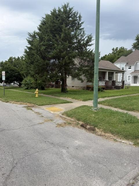 Photo 2 - Land for sale – 1703 N Washington Avenue  Springfield, MO
