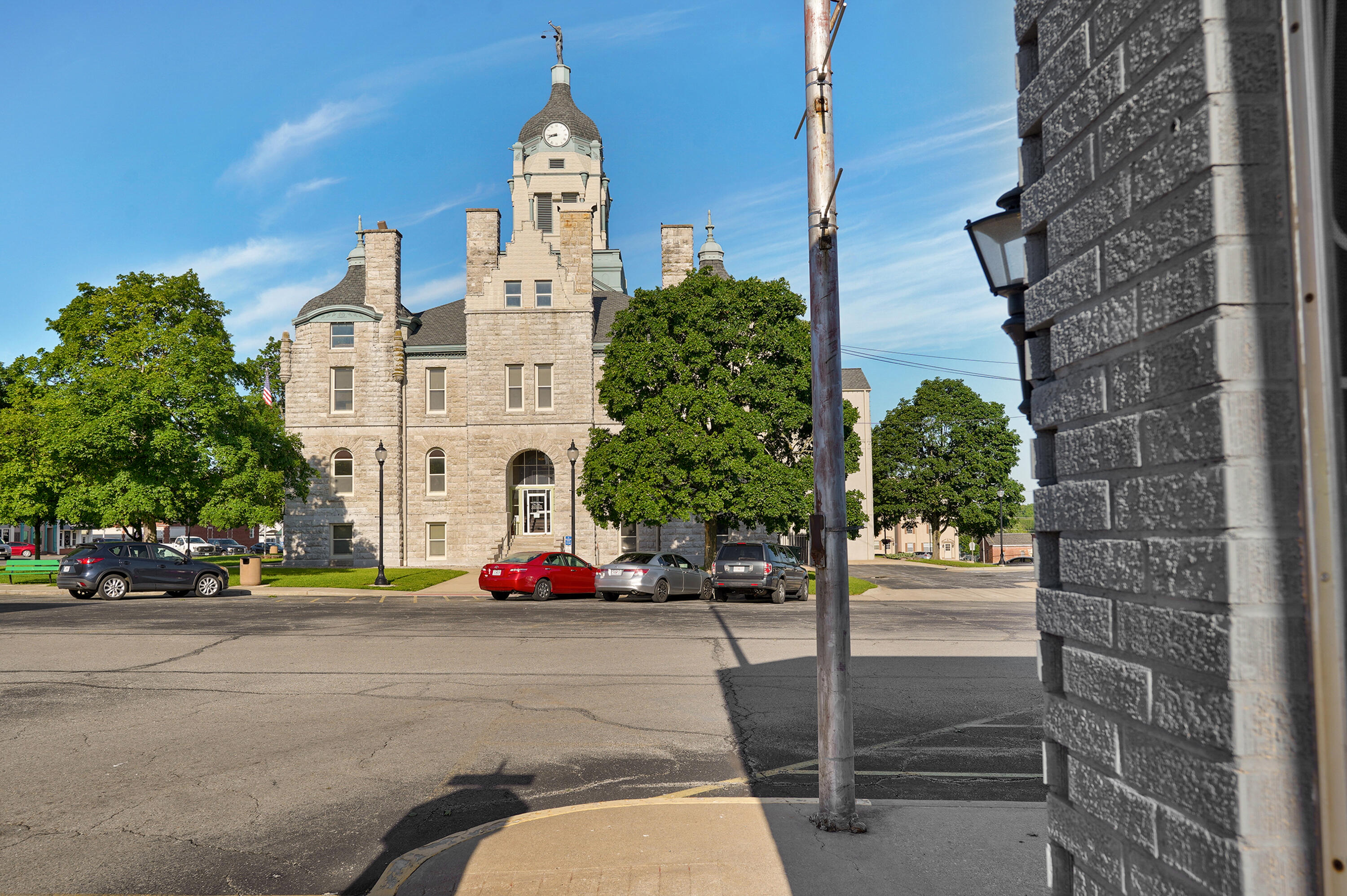 Photo 23 - Commercial Sale for sale – 101 N Hickory Street  Mt Vernon, MO