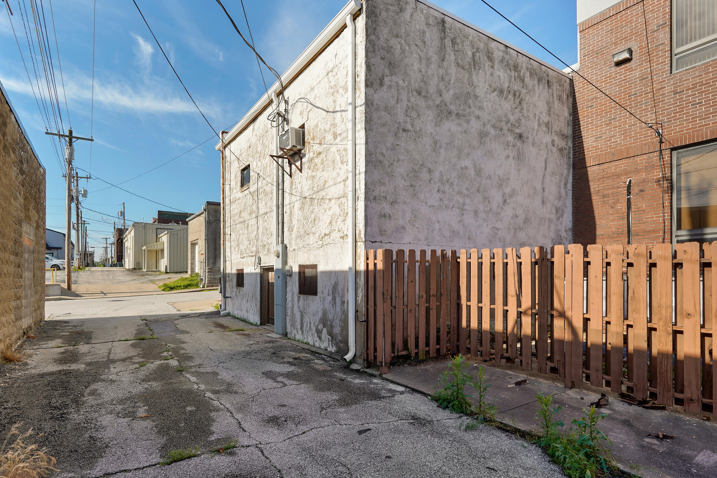 Photo 22 - Commercial Sale for sale – 101 N Hickory Street  Mt Vernon, MO