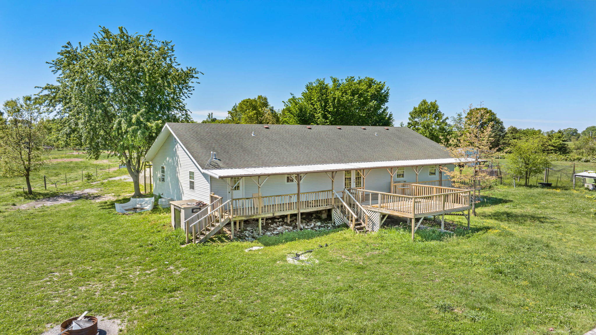 Photo 22 - Residential for sale – 727  Banner Road  Goodman, MO