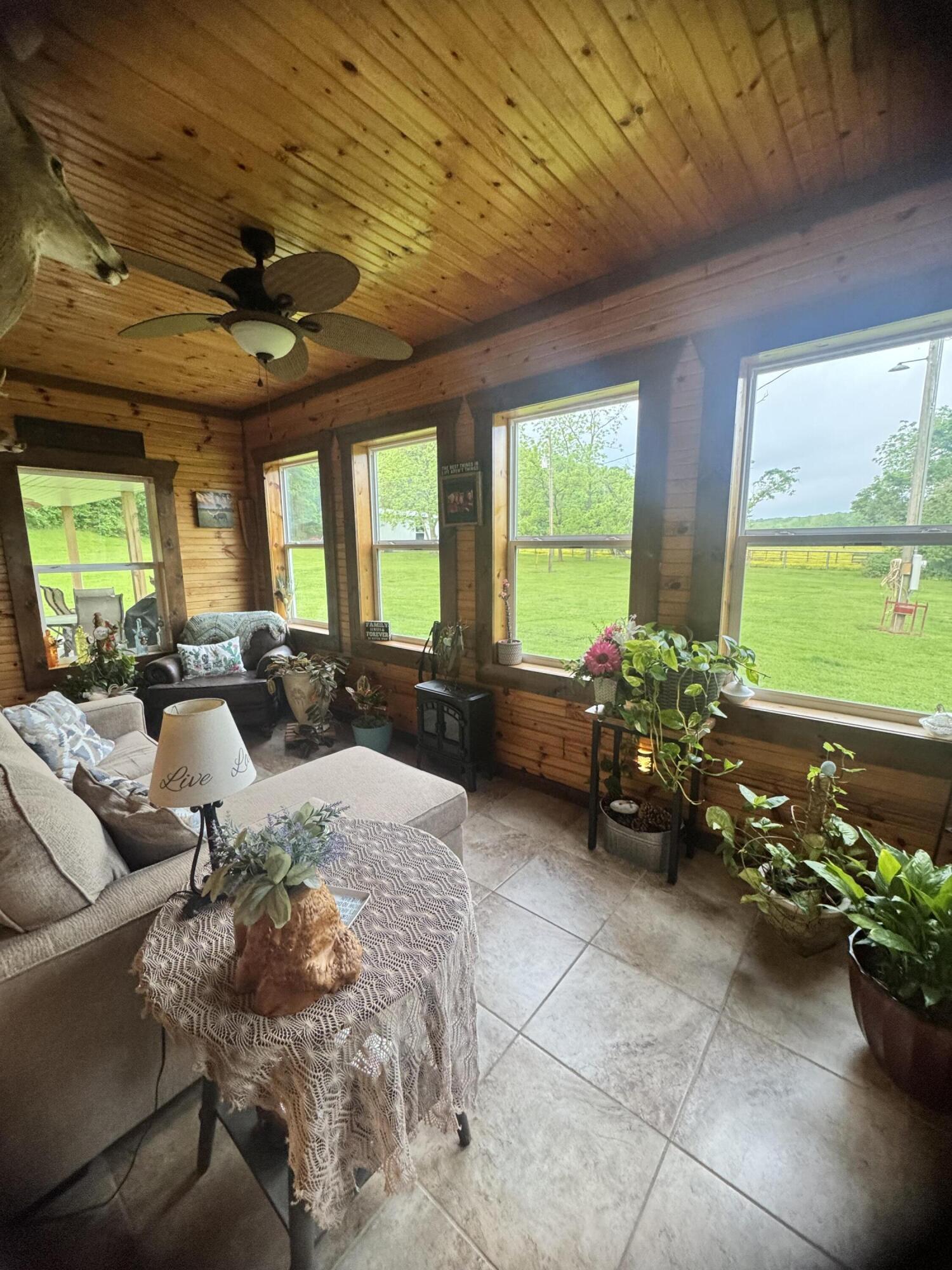 Photo 5 - Farm for sale – 9137  Farm Road 1120   Purdy, MO