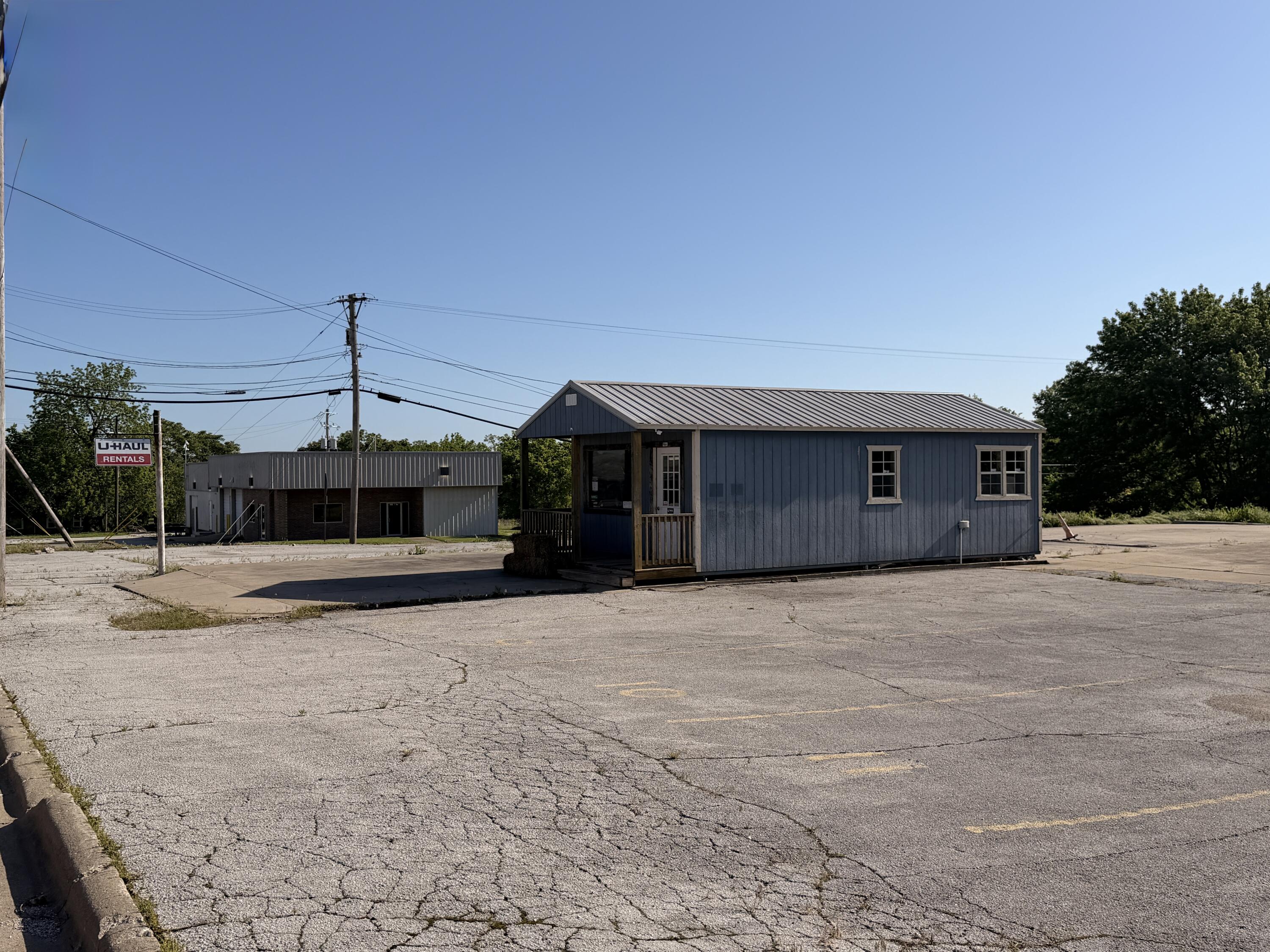 Photo 15 - Commercial Sale for sale – 202  East Street  Stockton, MO