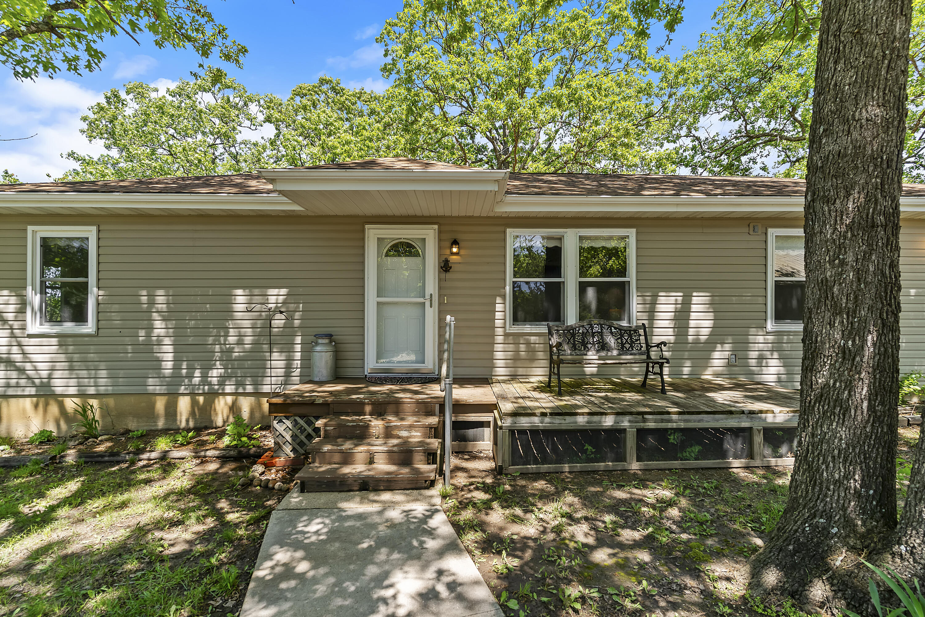 Photo 2 - Residential for sale – 1133 E 318th Road  Flemington, MO