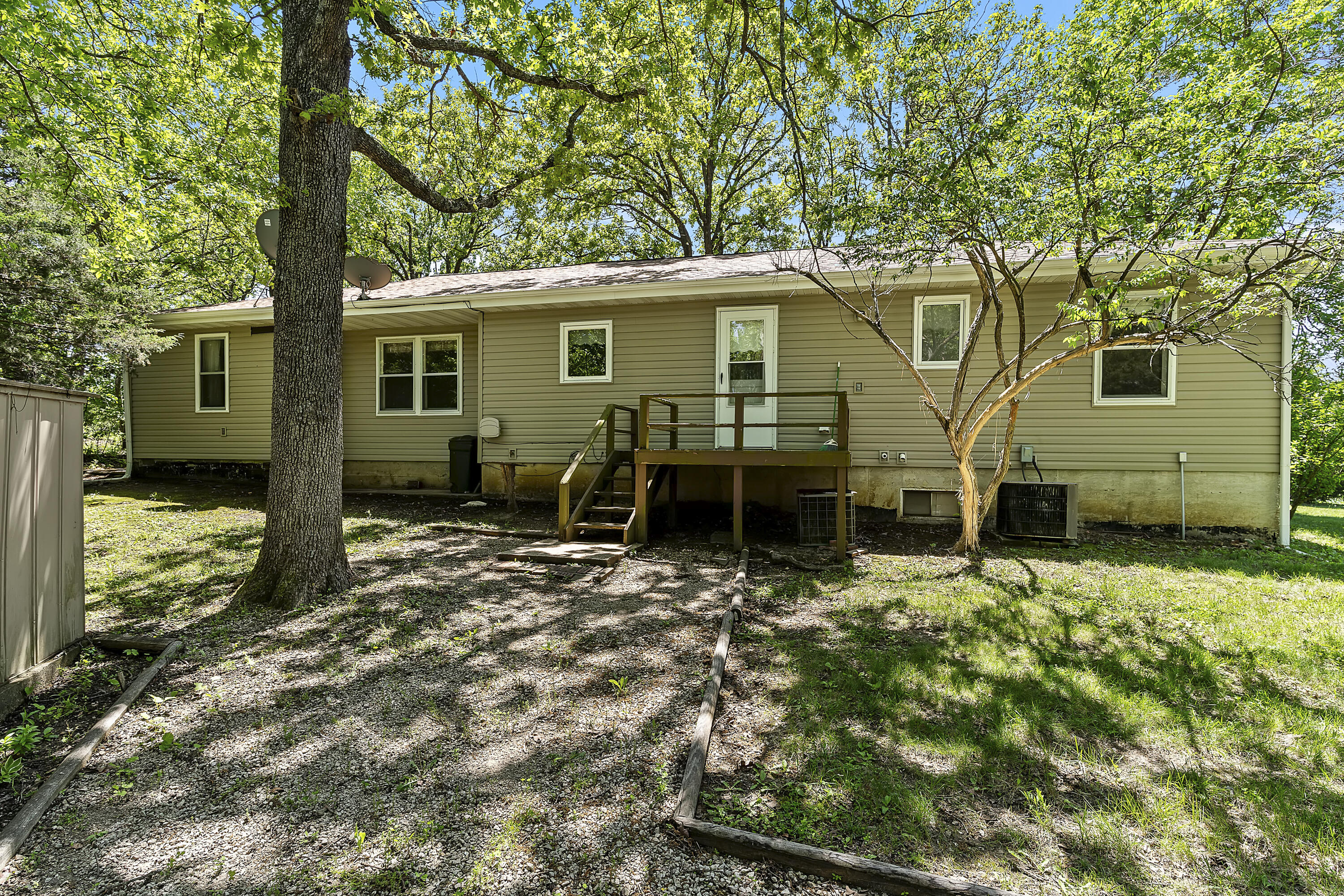 Photo 3 - Residential for sale – 1133 E 318th Road  Flemington, MO