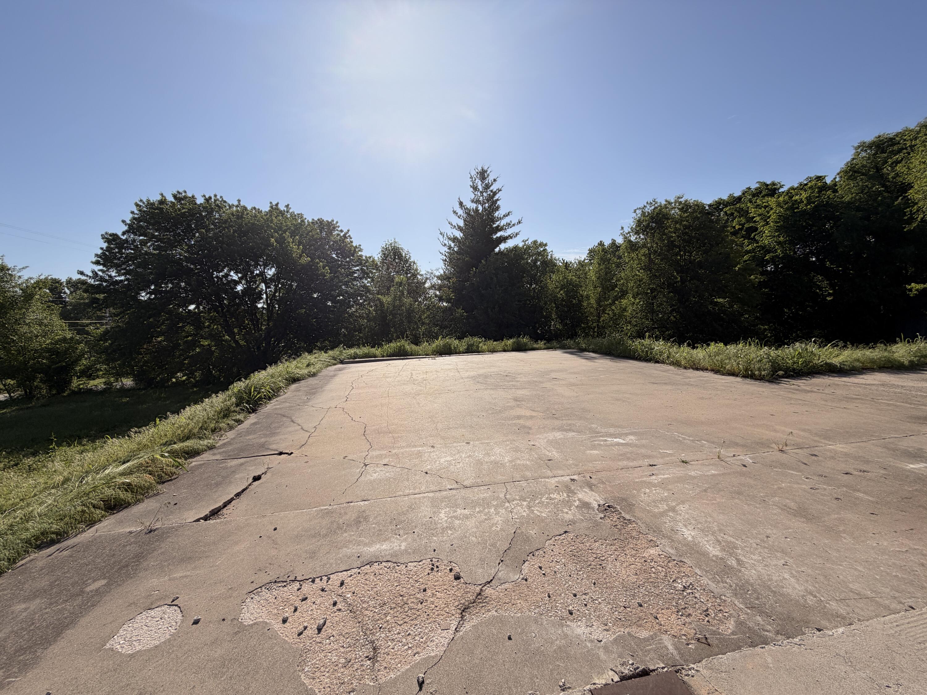 Photo 16 - Land for sale – 202  32 Street  Stockton, MO