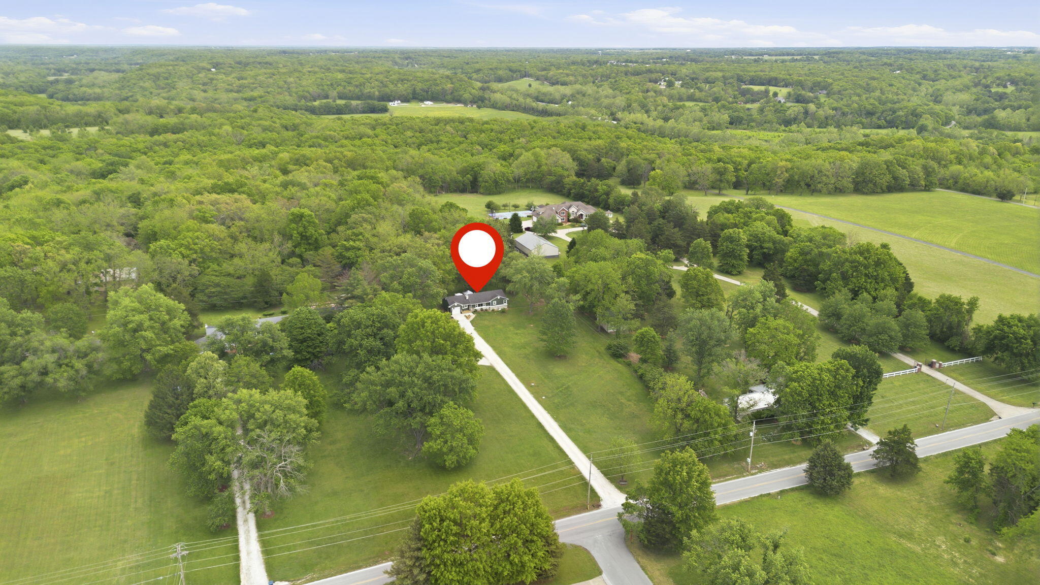 Photo 3 - Residential for sale – 1400 S Farm Road 205   Springfield, MO