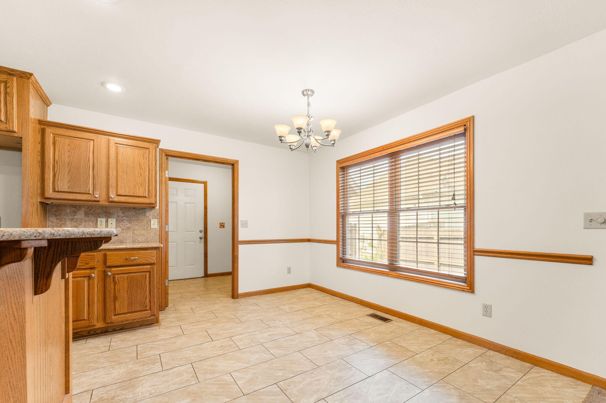 Photo 12 - Residential for sale – 3322 S Saratoga Avenue  Springfield, MO