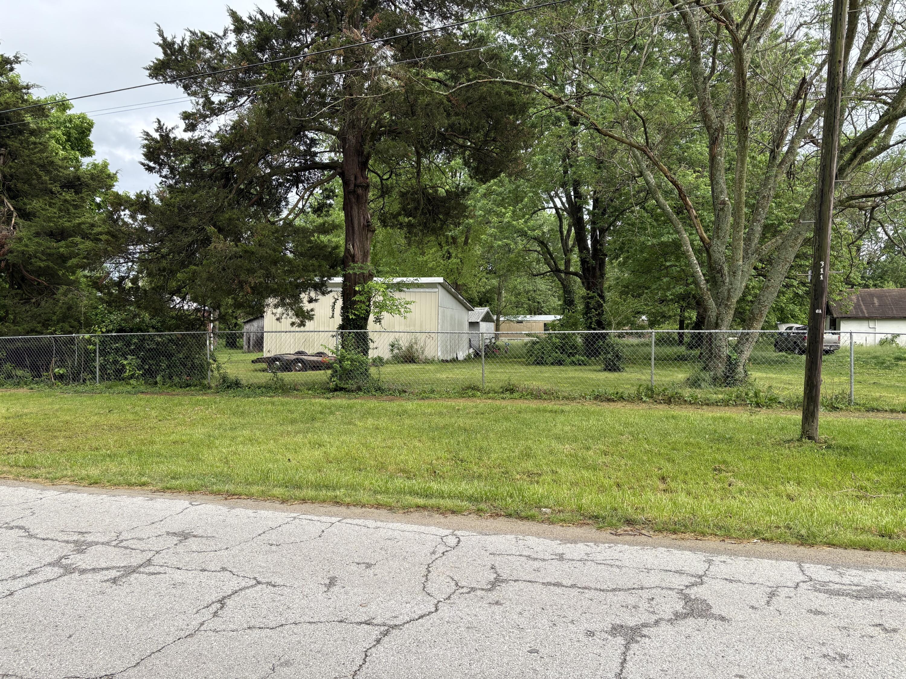 Photo 2 - Land for sale – 320 E Washington Street  Seymour, MO