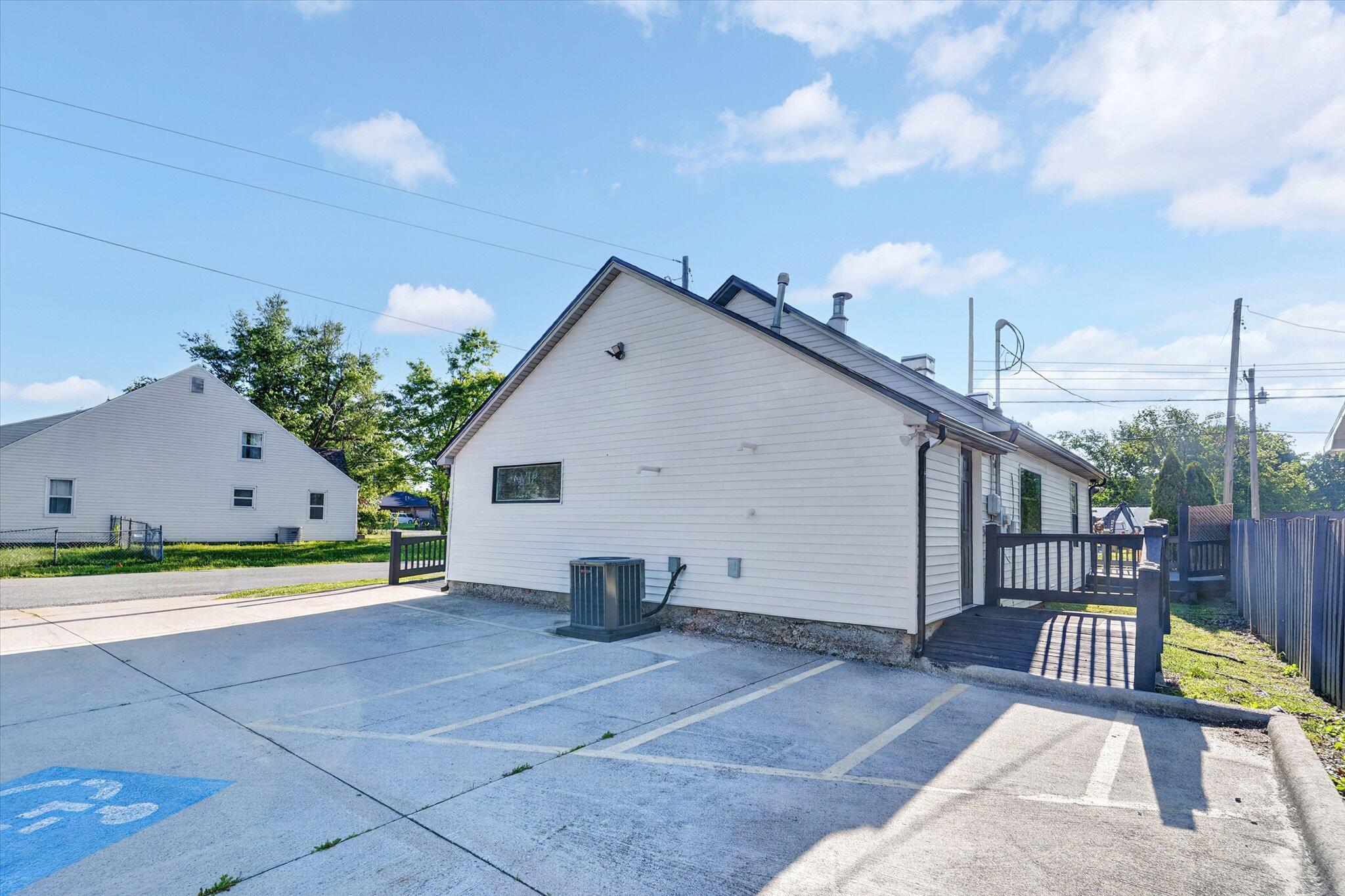 Photo 27 - Commercial Sale for sale – 425 N Main Street  Nixa, MO