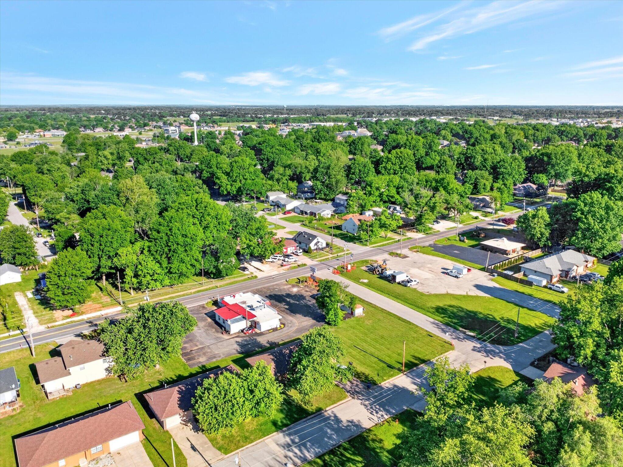 Photo 10 - Commercial Sale for sale – 425 N Main Street  Nixa, MO