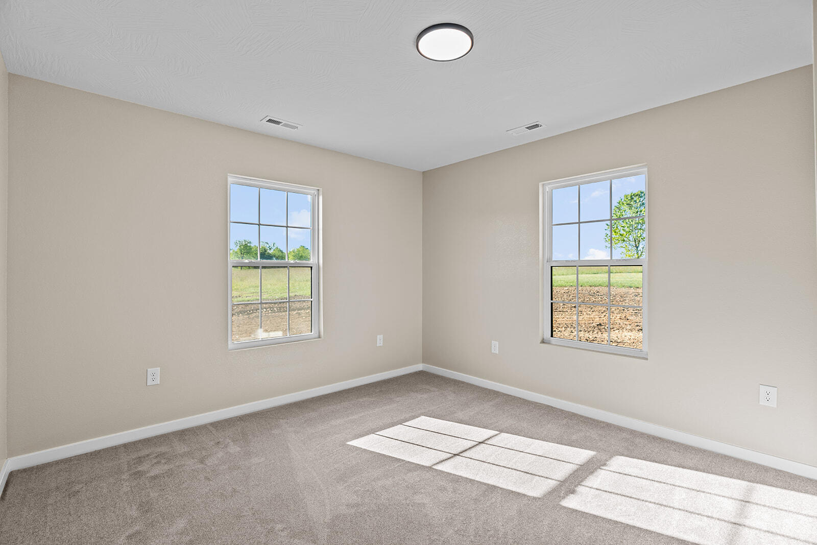Photo 43 - Residential for sale – 24672  Farm Road 2012   Crane, MO
