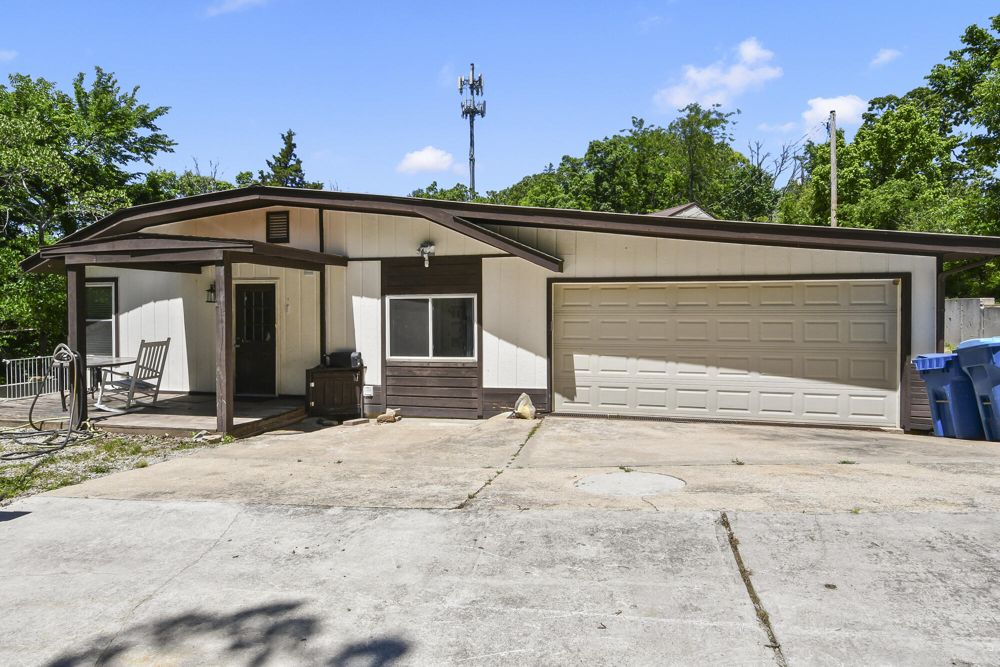Photo 38 - Residential for sale – 731 & 729  Knox Avenue  Hollister, MO