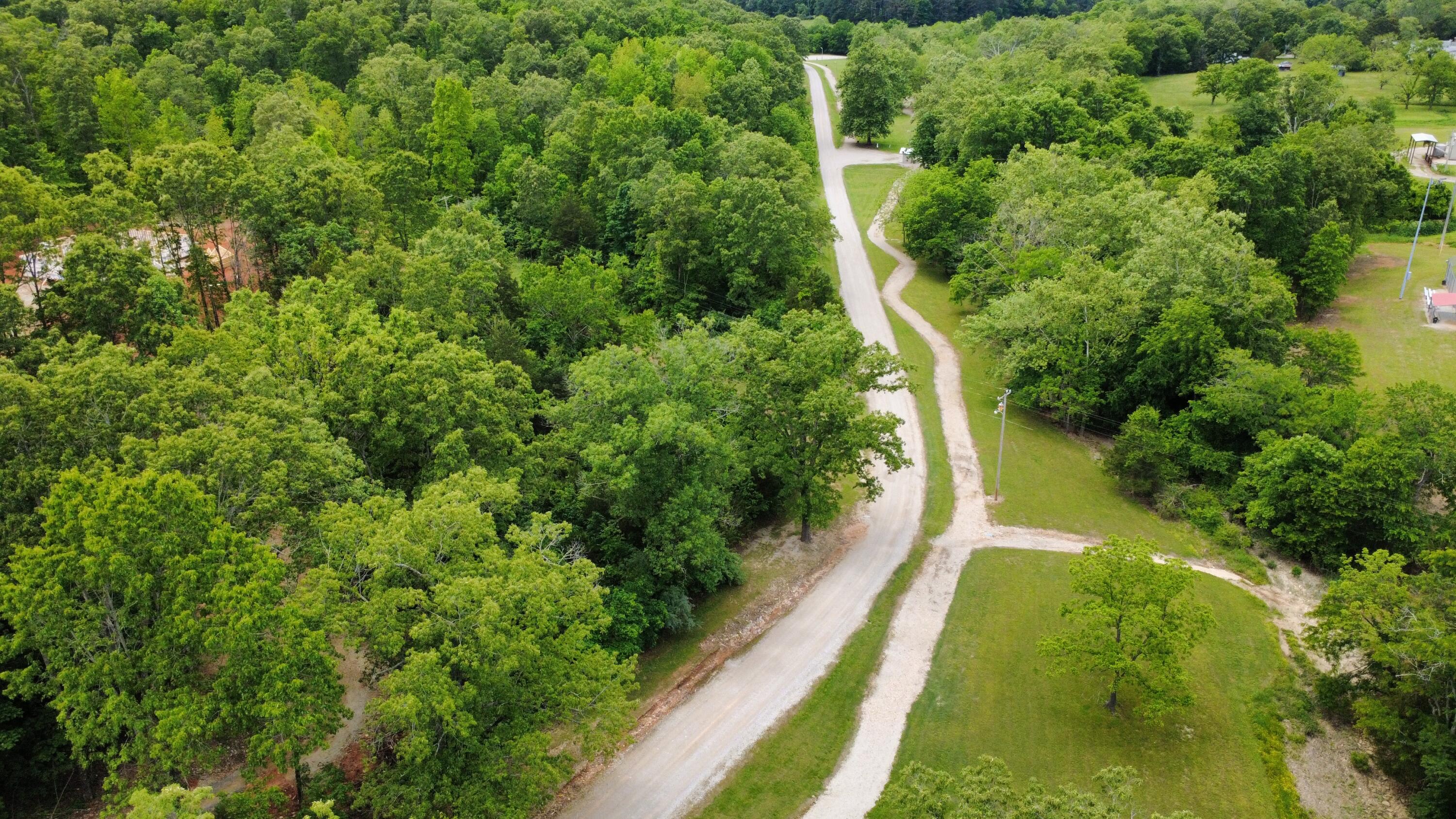 Photo 33 - Residential for sale – 109  Tucker Creek Road  Alton, MO