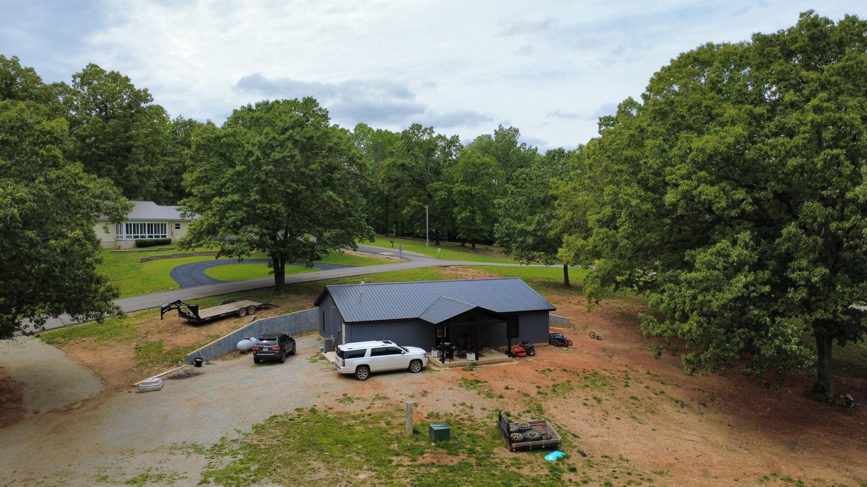 Photo 30 - Residential for sale – 109  Tucker Creek Road  Alton, MO