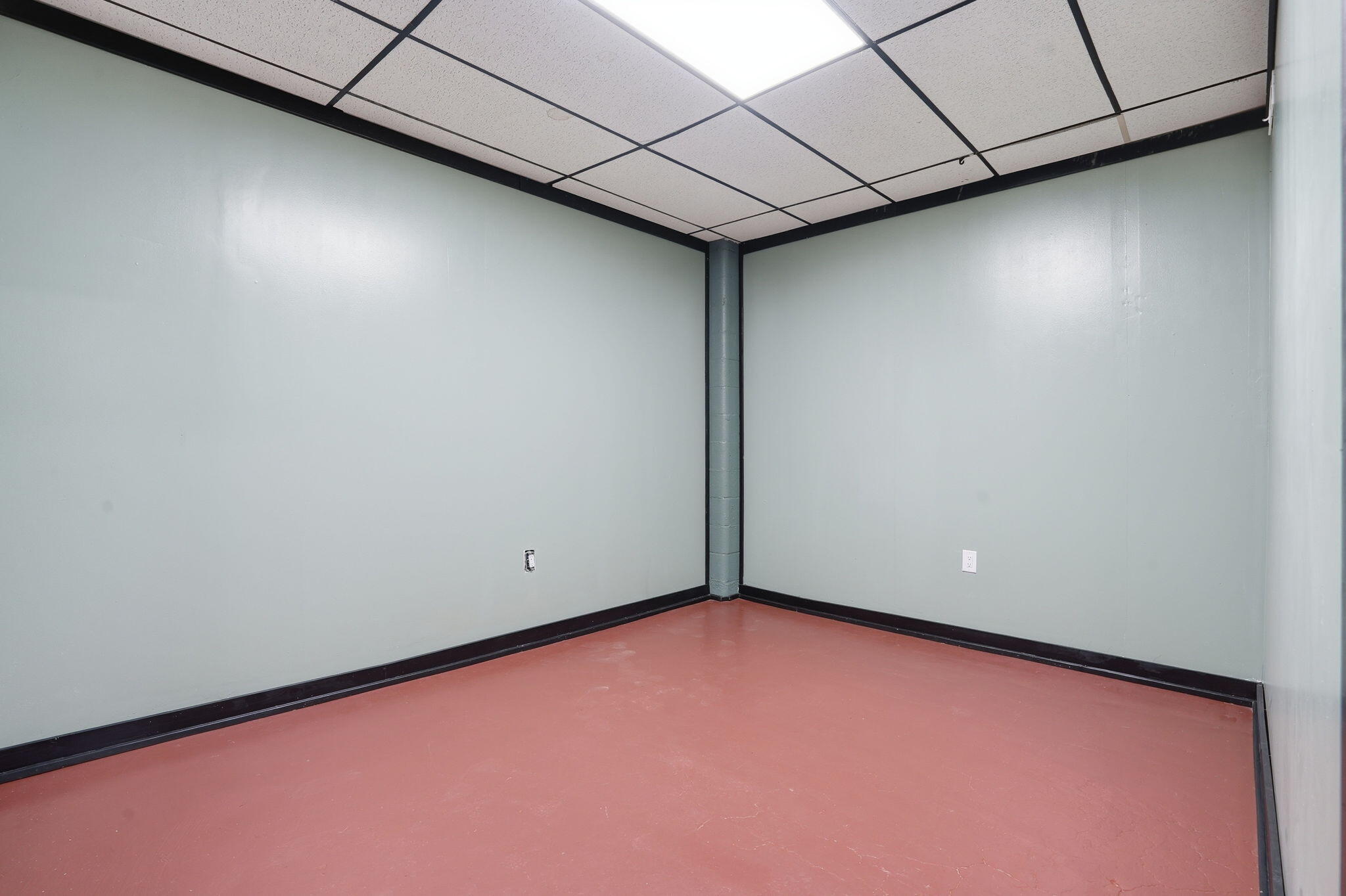 Photo 12 - Commercial Sale for sale – 2240 N Grant Avenue  Springfield, MO