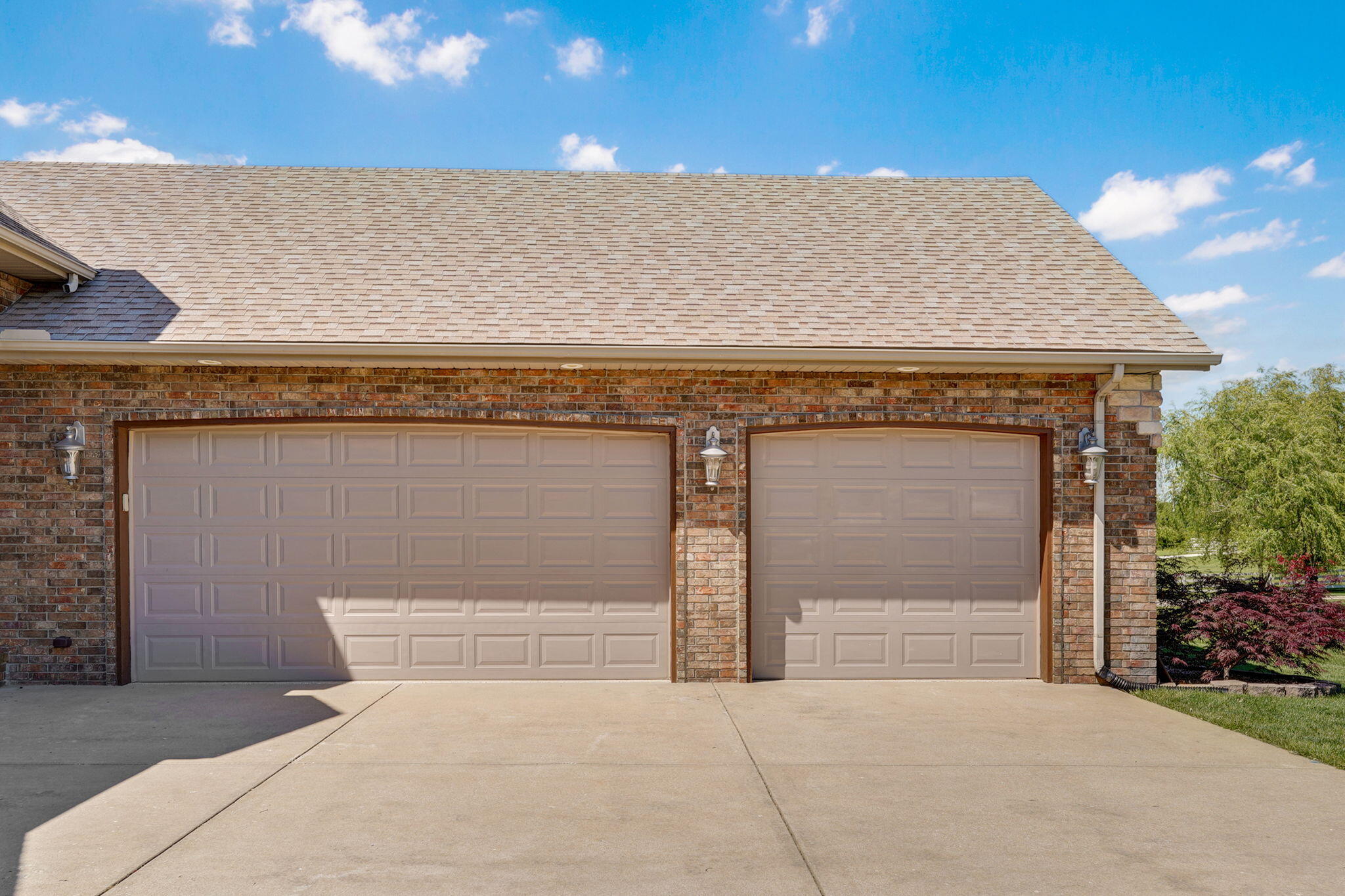 Photo 4 - Residential for sale – 5609 N Farm Road 183   Springfield, MO