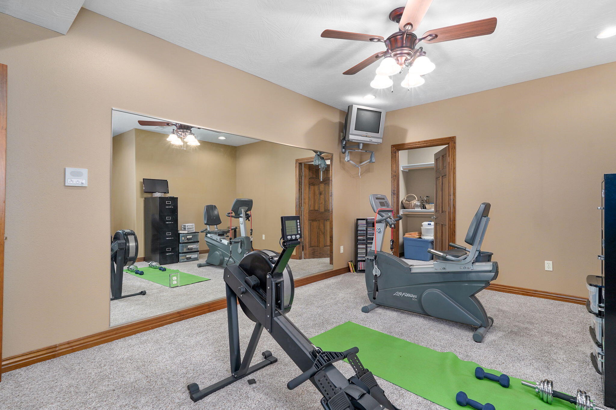 Photo 50 - Residential for sale – 5609 N Farm Road 183   Springfield, MO