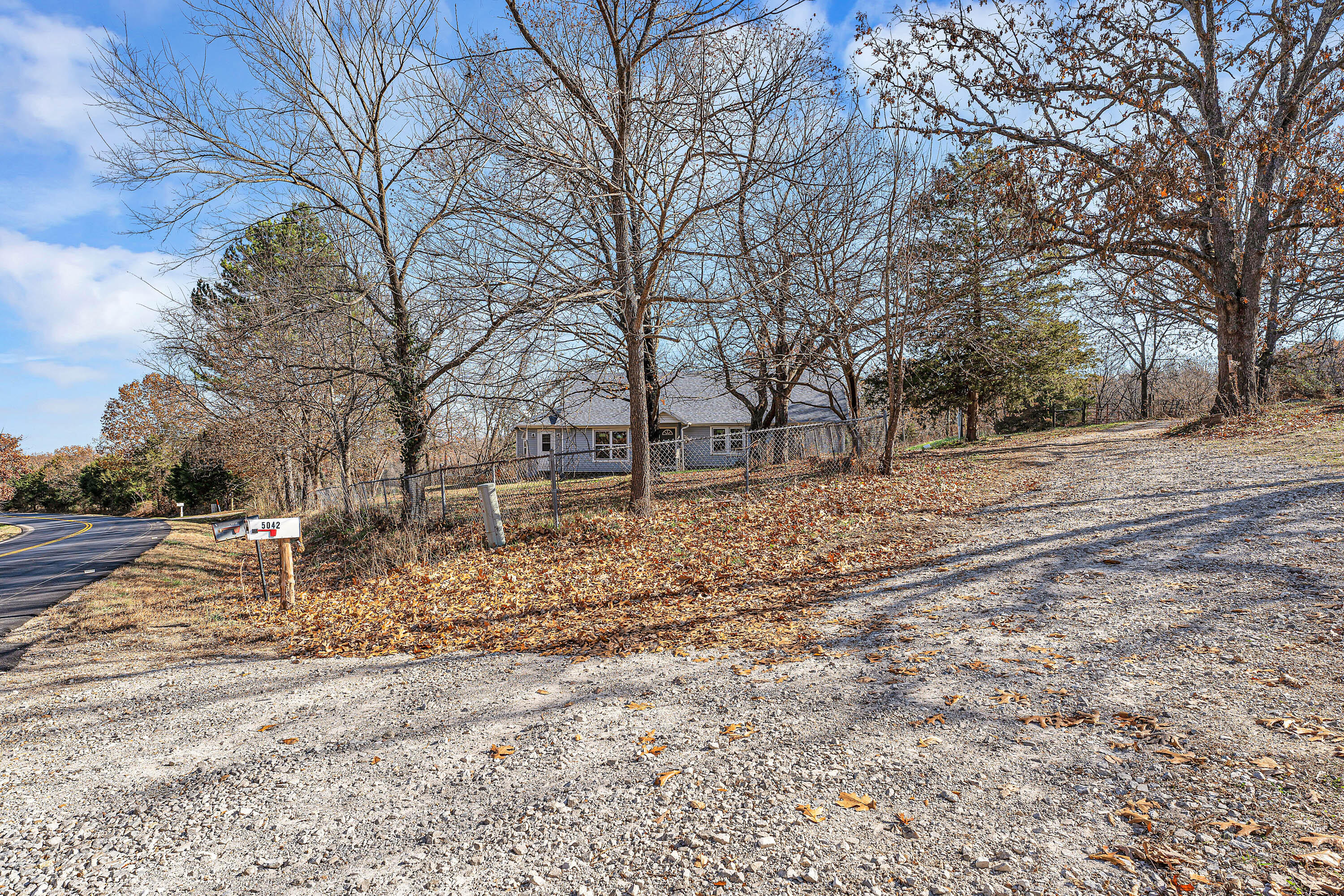 Photo 6 - Residential for sale – 5040  Highway 5   Hartville, MO