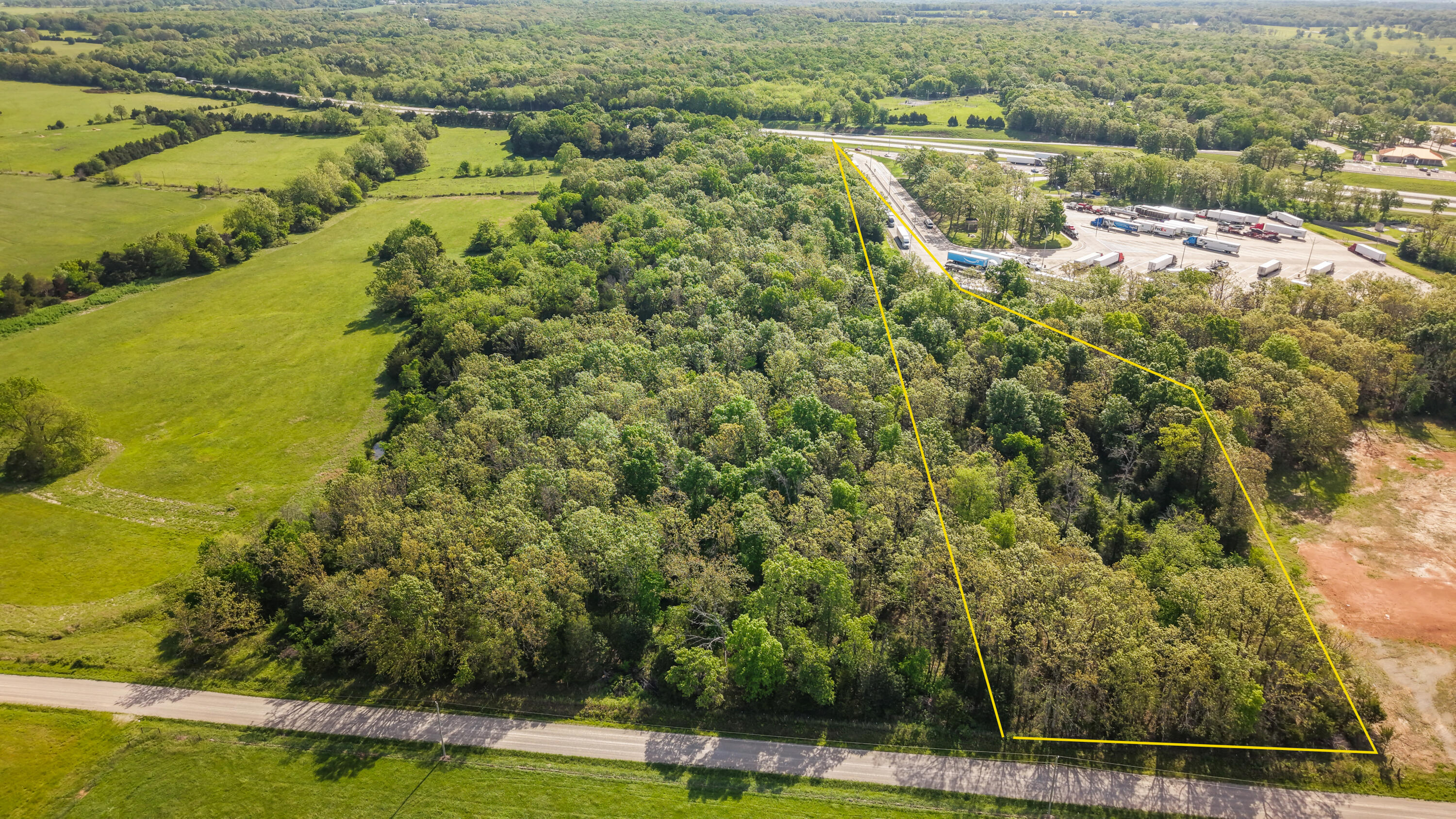 Land for sale – 000  Country Trails Road  Conway, MO